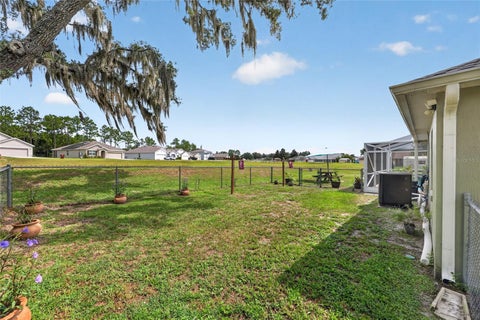 Tiny photo for 54 Hickory Loop, Ocala, FL 34472 (MLS # GC542227)
