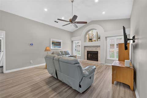 Tiny photo for 54 Hickory Loop, Ocala, FL 34472 (MLS # GC542227)
