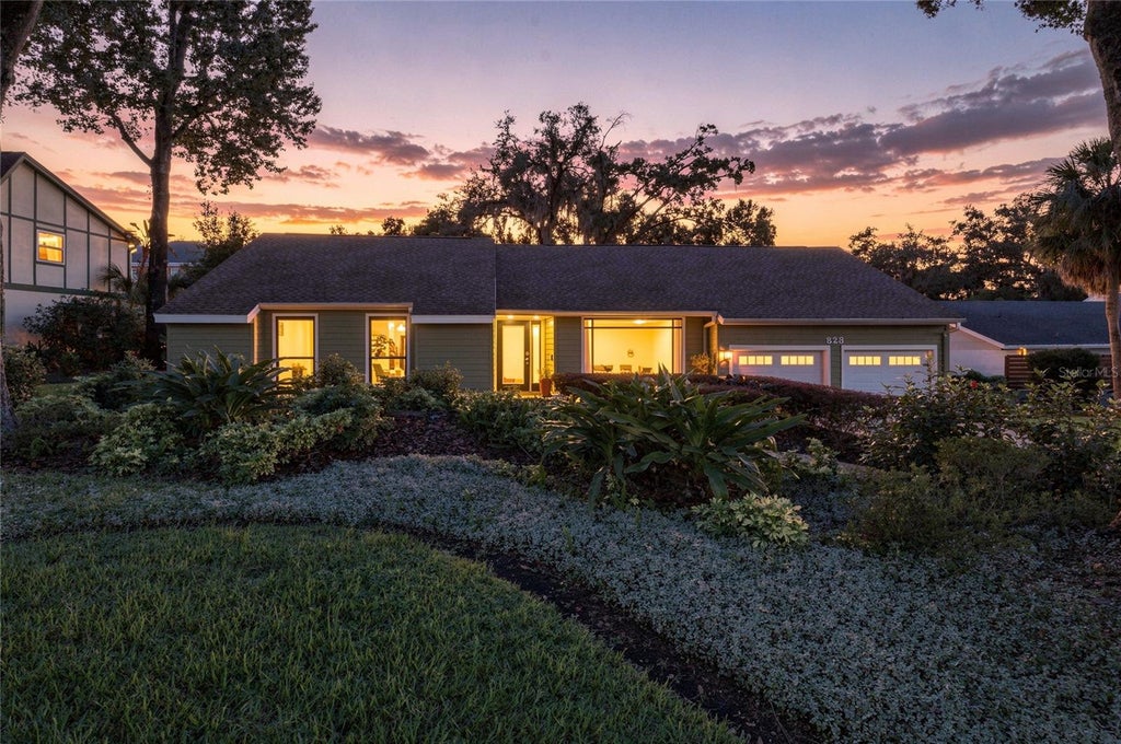 Photo of 828 Brookwood Drive, Lakeland, FL 33813 (MLS # L4965051)
