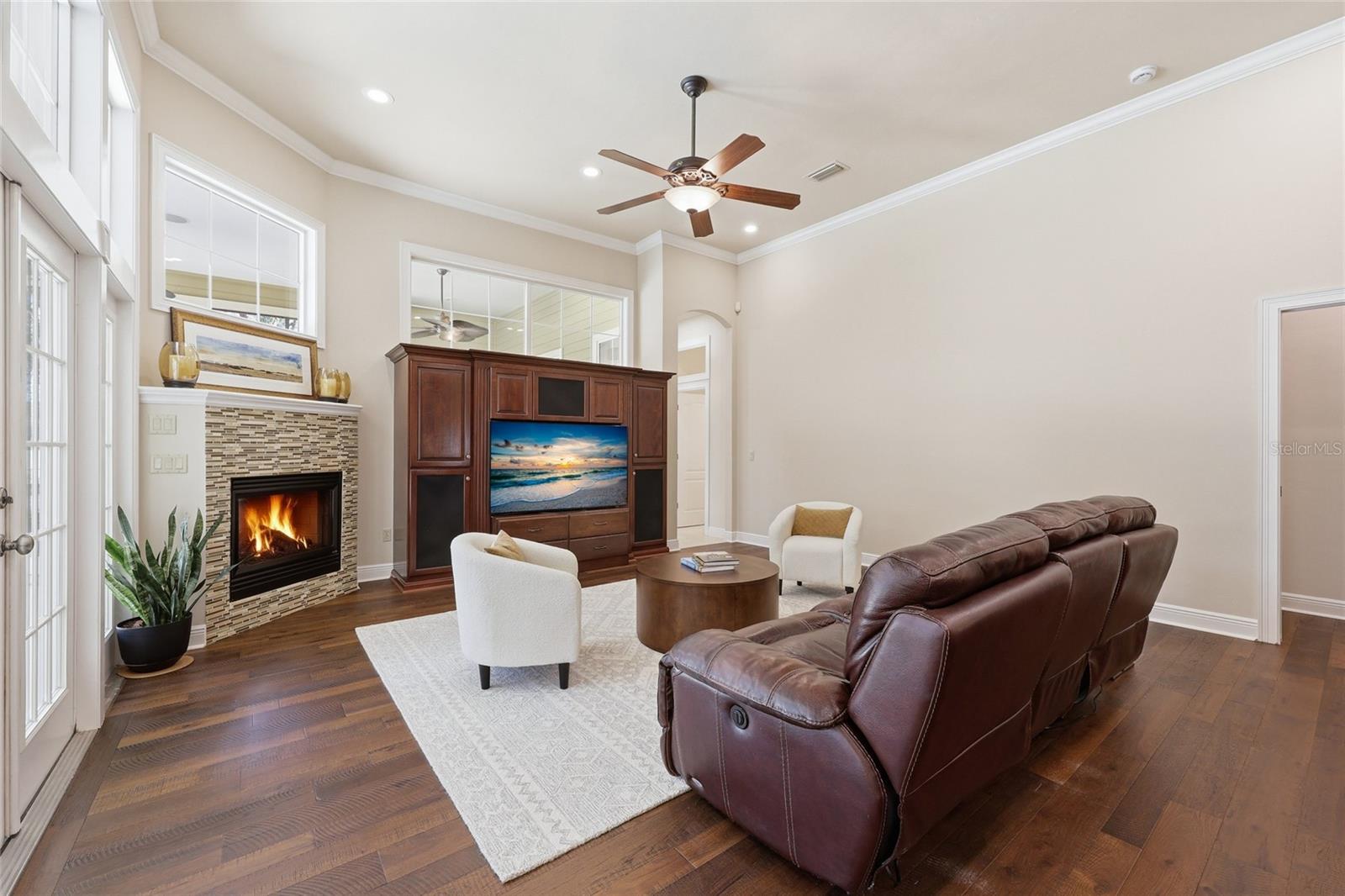 STEEPLECHASE FARMS - Residential