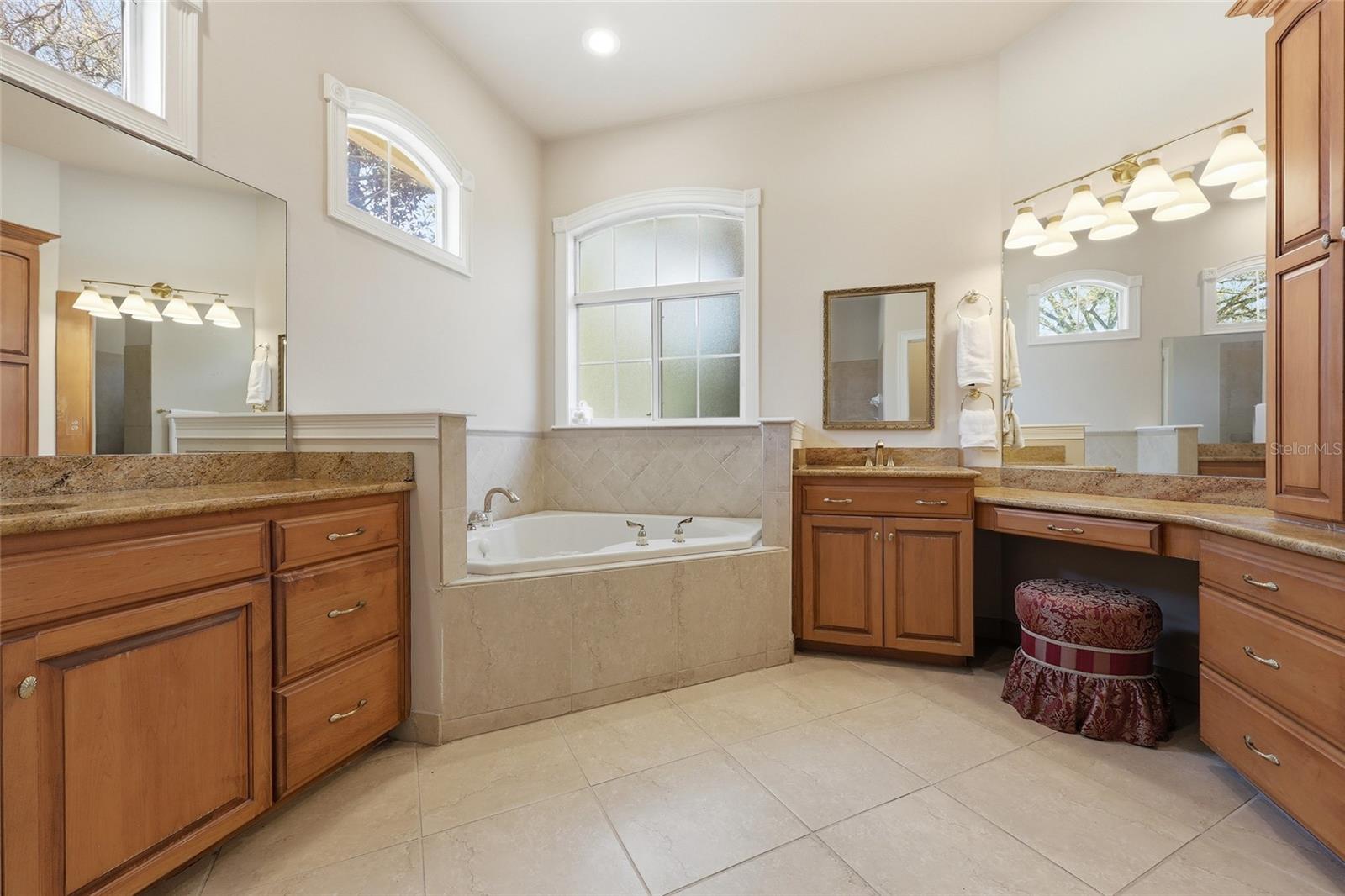 STEEPLECHASE FARMS - Residential