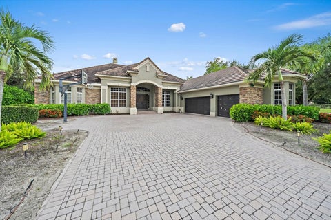 Photo of 7510 Preservation Drive, Sarasota, FL 34241 (MLS # A4703511)