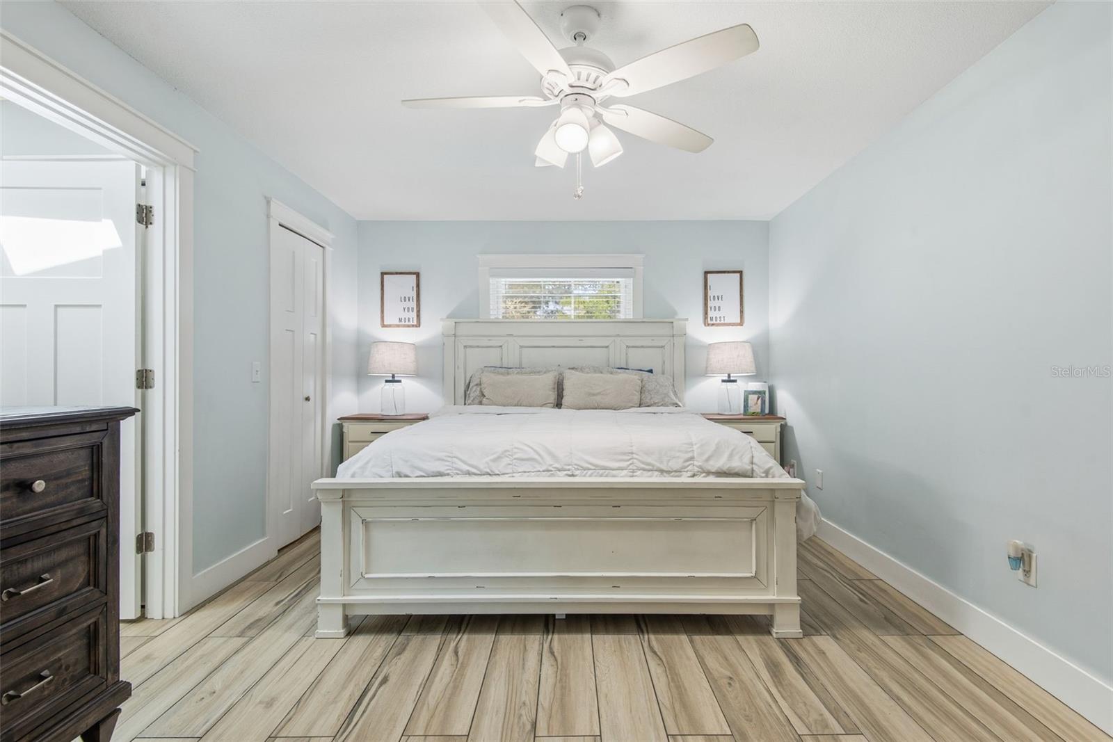 04 FAIRWAYS - Residential