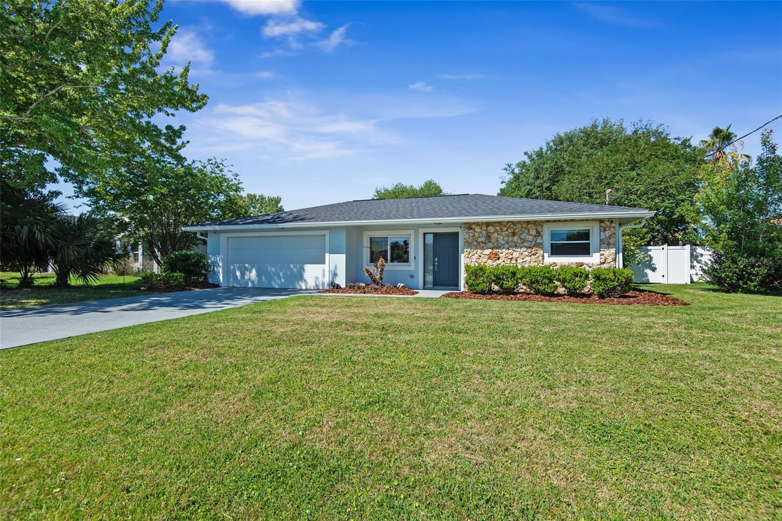 04 FAIRWAYS - Residential