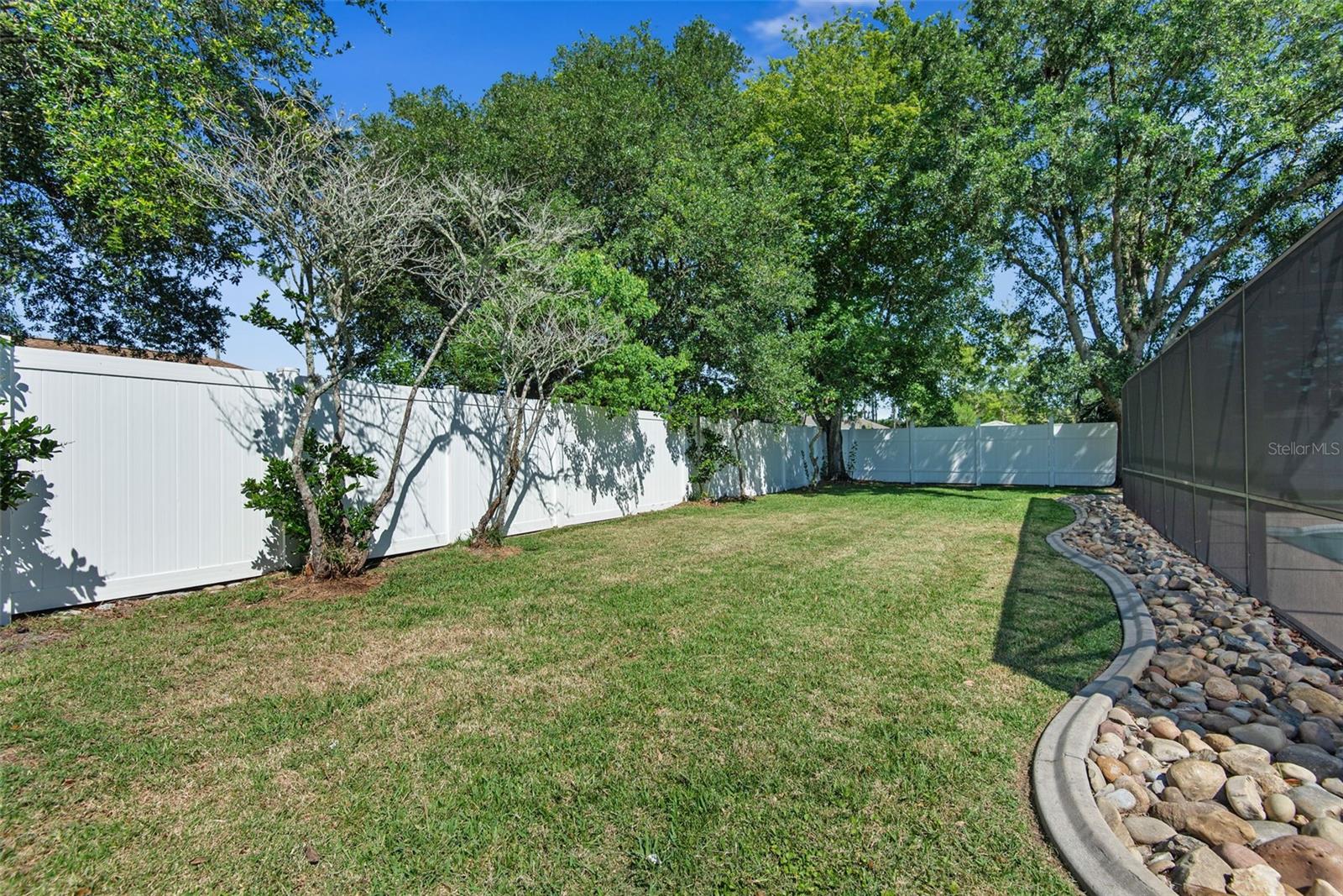 04 FAIRWAYS - Residential