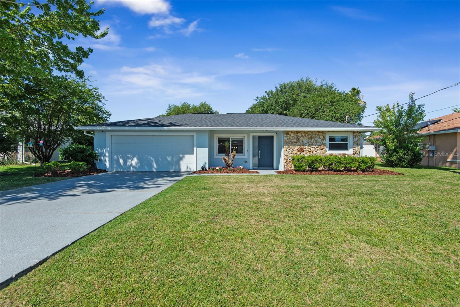04 FAIRWAYS - Residential