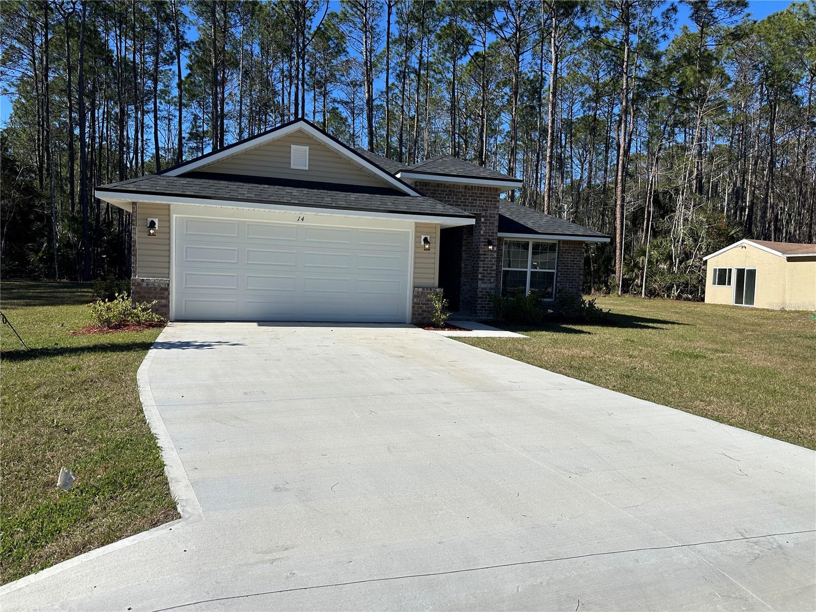 PALM COAST SEC 33 - Residential Lease