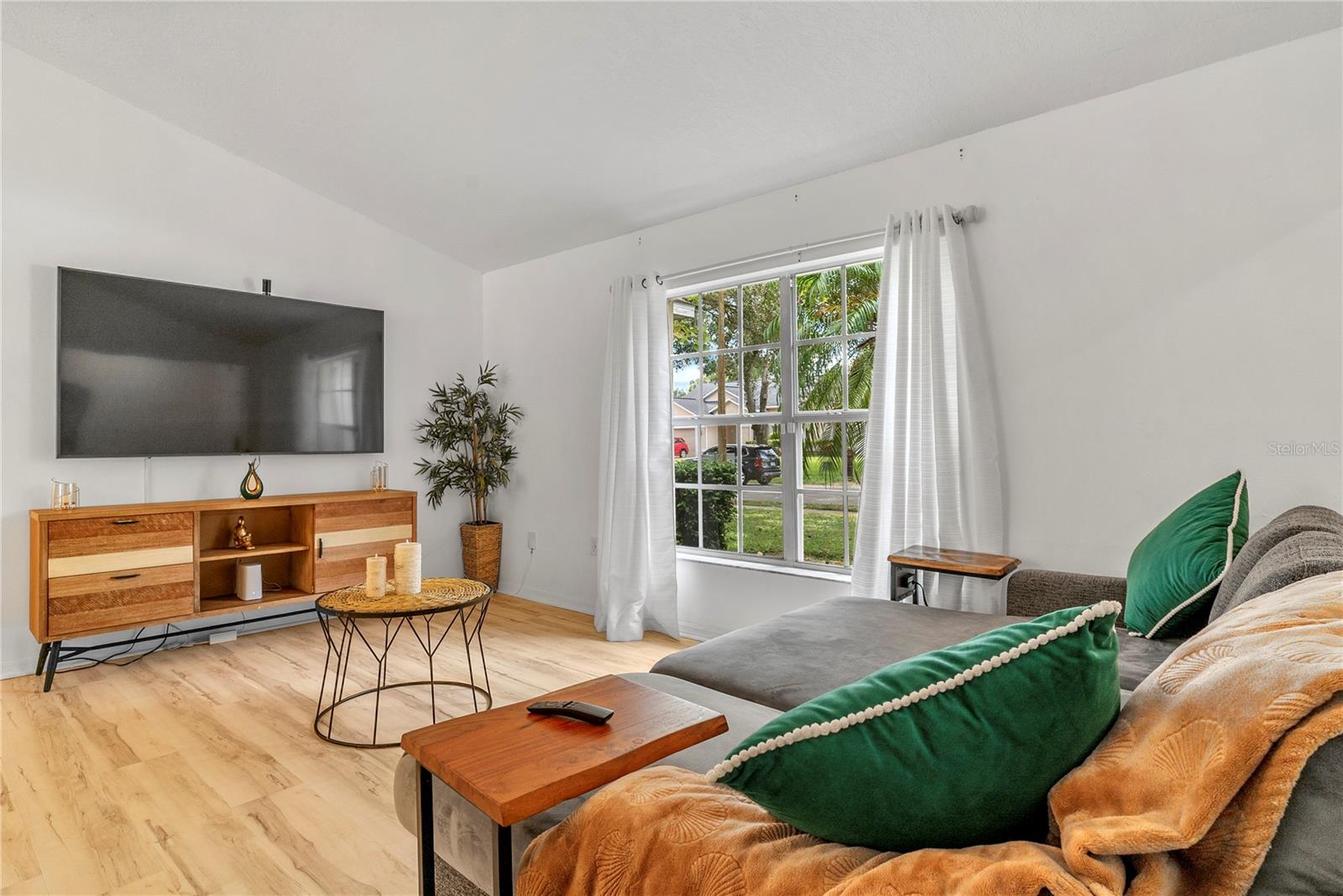 TEMPLE GROVE ESTATES - Residential