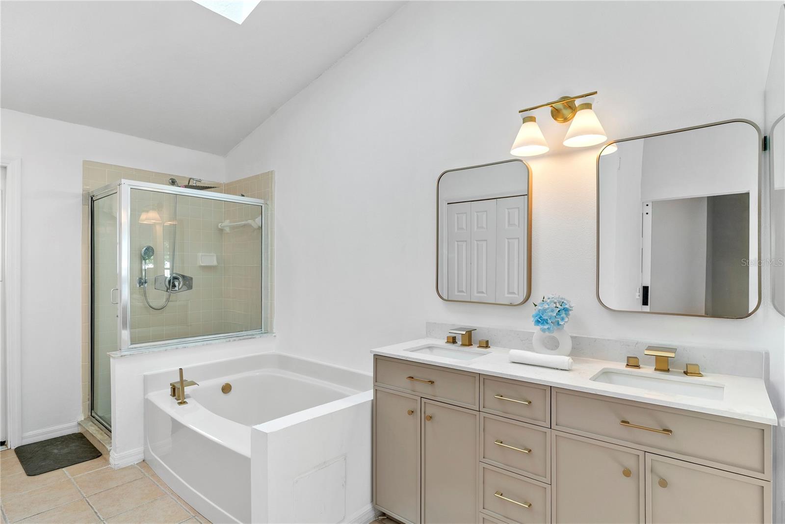 TEMPLE GROVE ESTATES - Residential