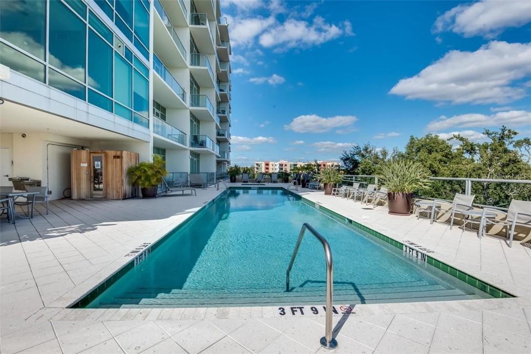 101 EOLA CONDOMINIUM - Residential Lease