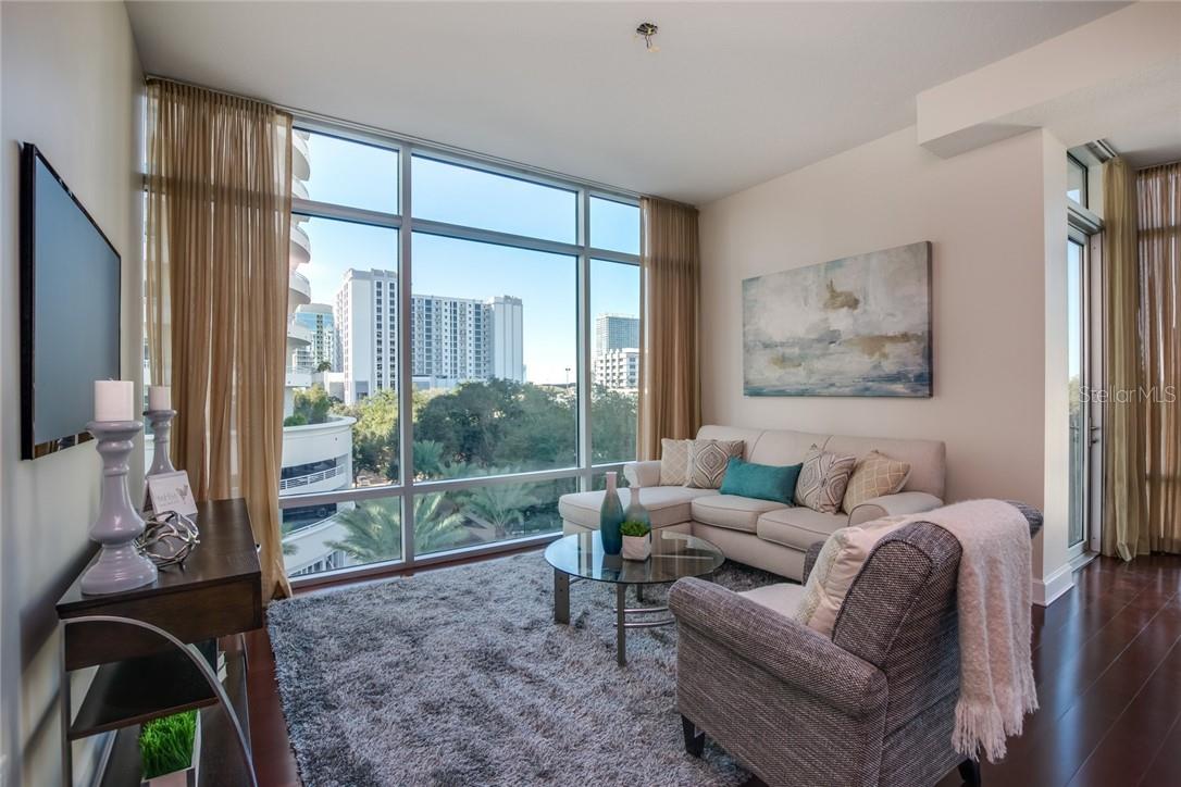 101 EOLA CONDOMINIUM - Residential Lease