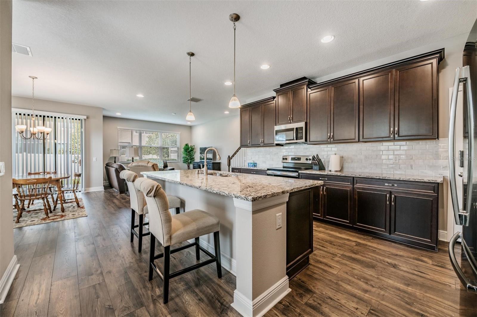 LONG LAKE RANCH - Residential