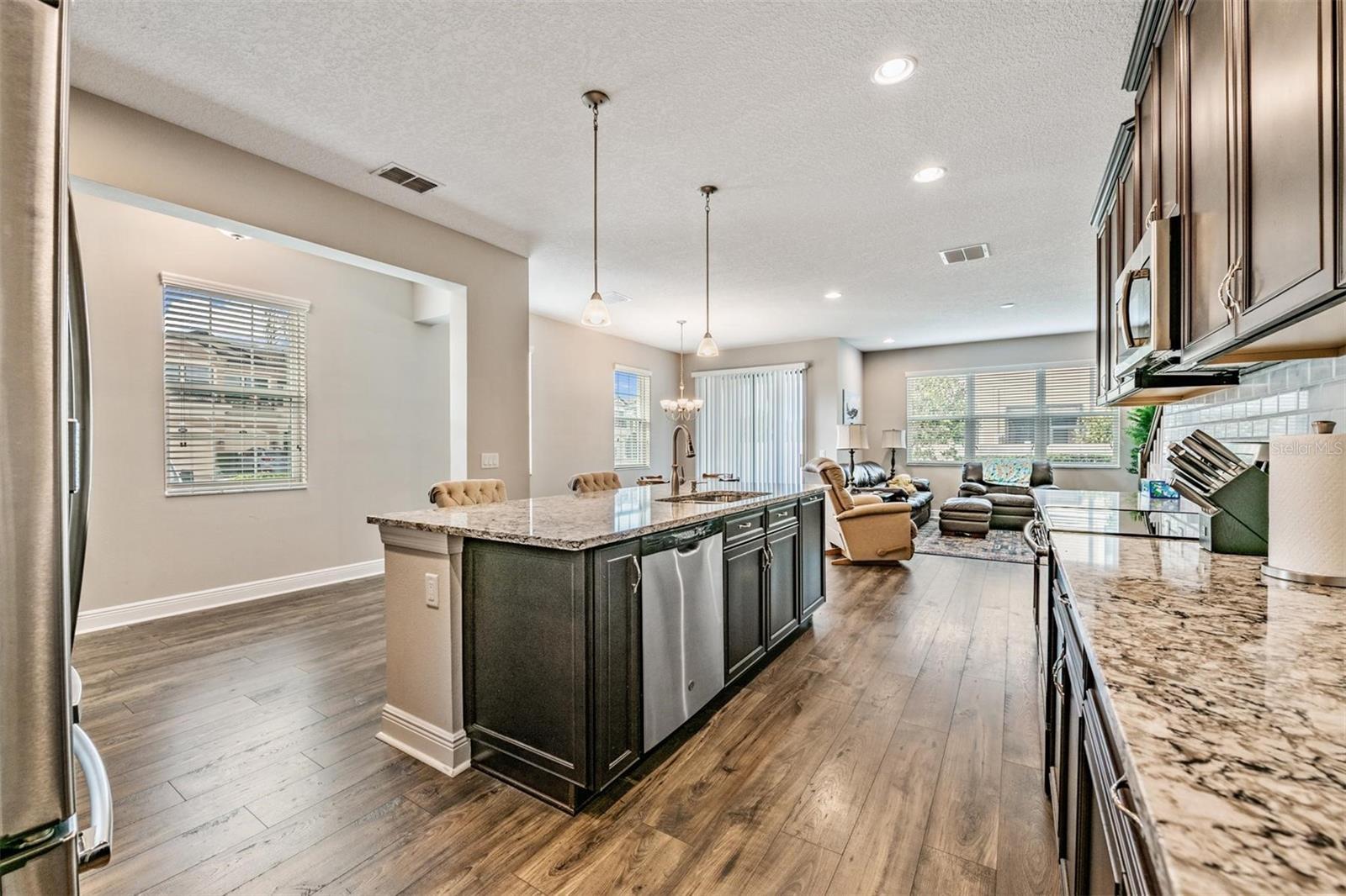 LONG LAKE RANCH - Residential