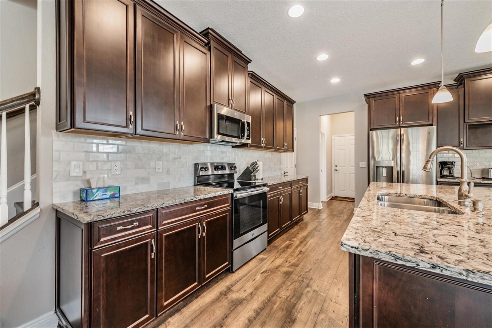 LONG LAKE RANCH - Residential