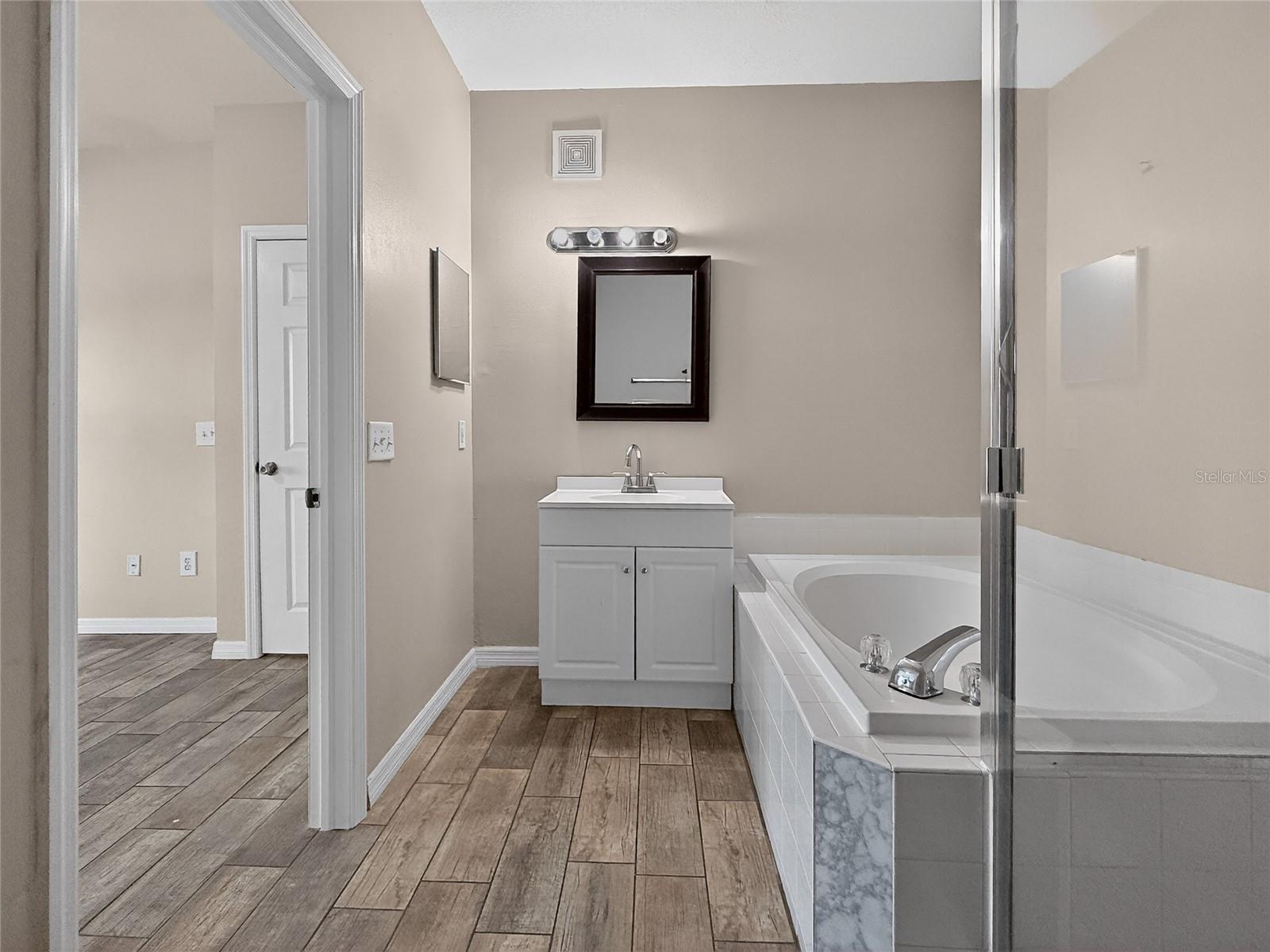 THE PROMENADE AT TAMPA PALMS A - Residential