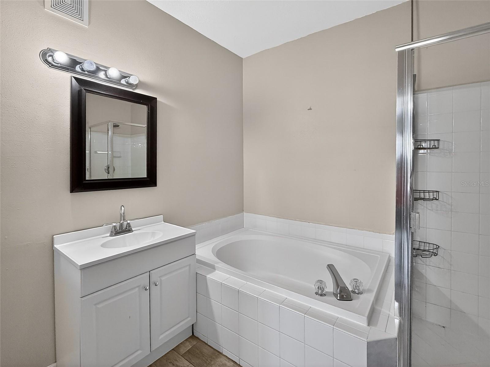 THE PROMENADE AT TAMPA PALMS A - Residential