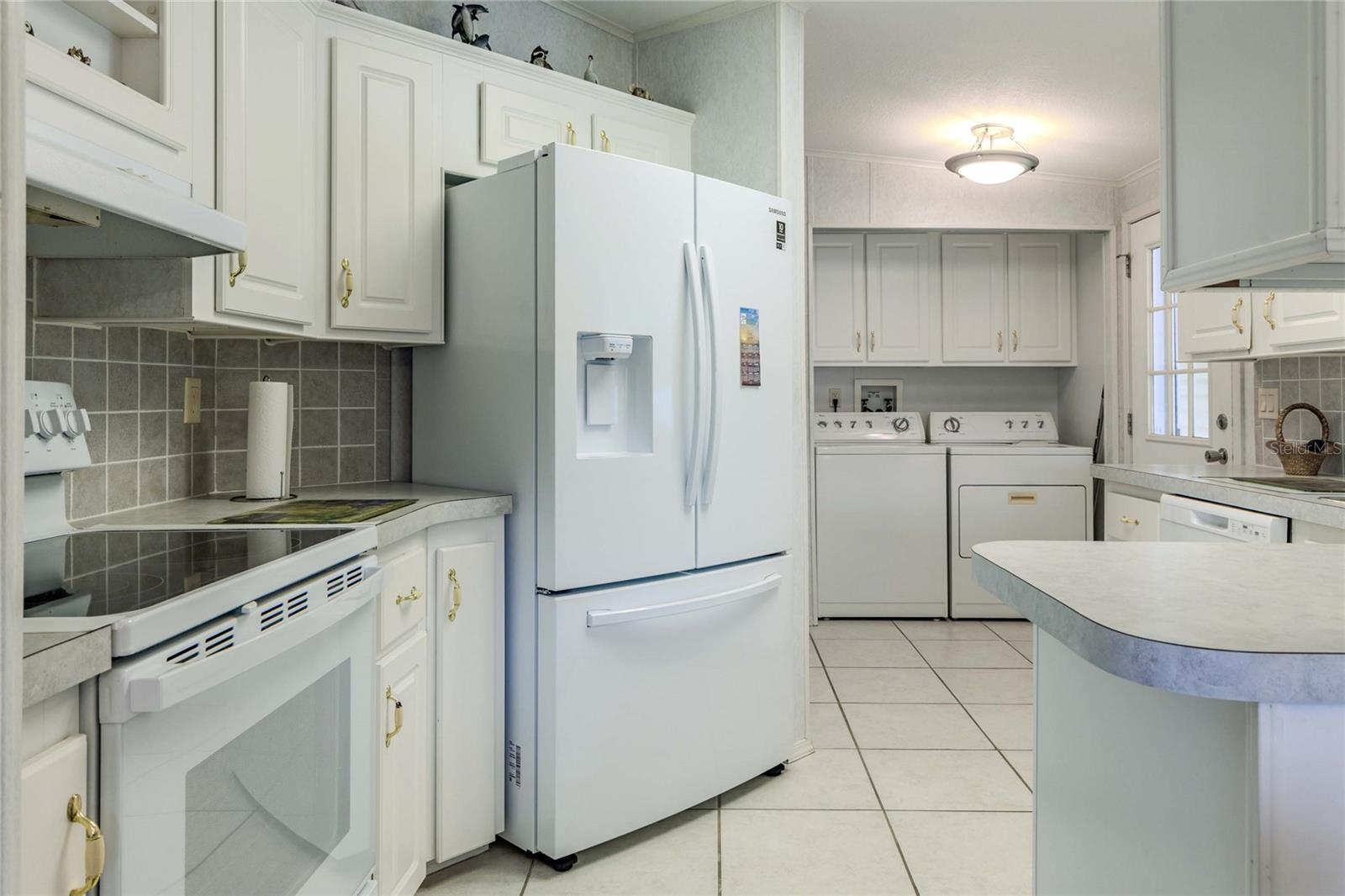 MAPLE LEAF ESTATES - Residential