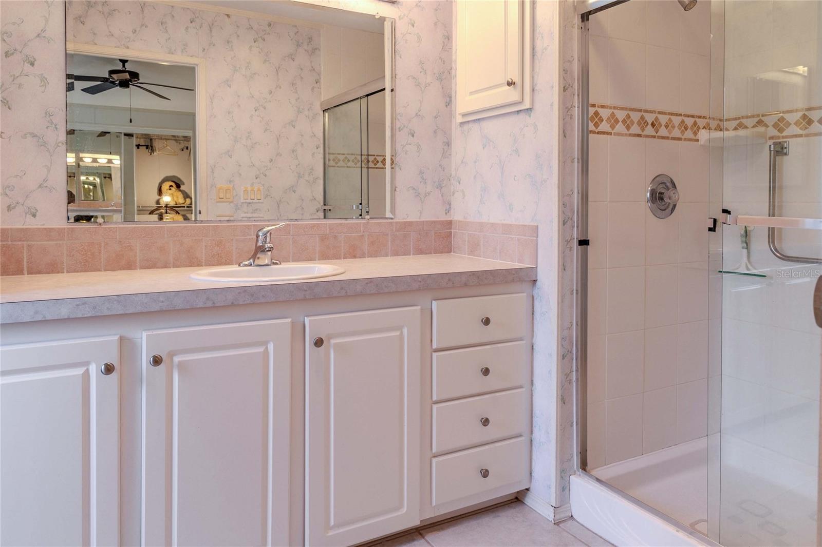 MAPLE LEAF ESTATES - Residential