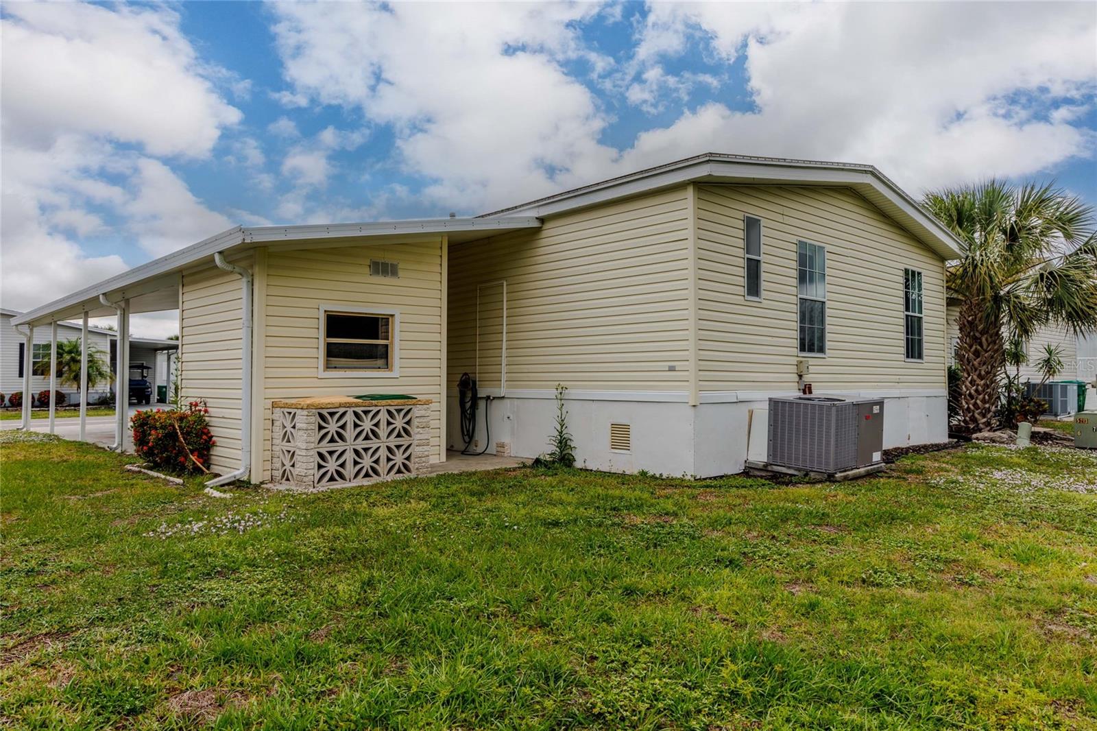 MAPLE LEAF ESTATES - Residential