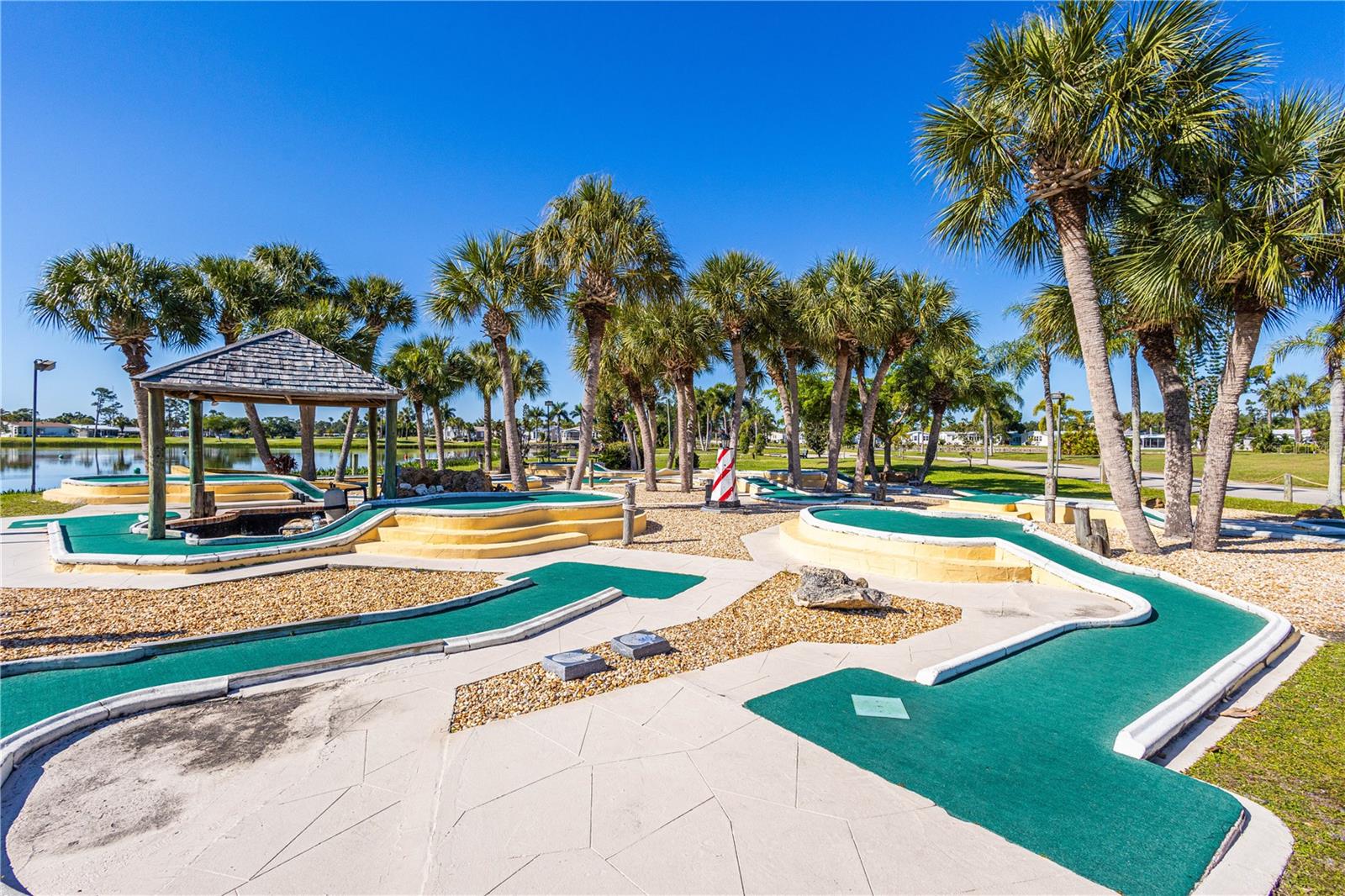 MAPLE LEAF ESTATES - Residential