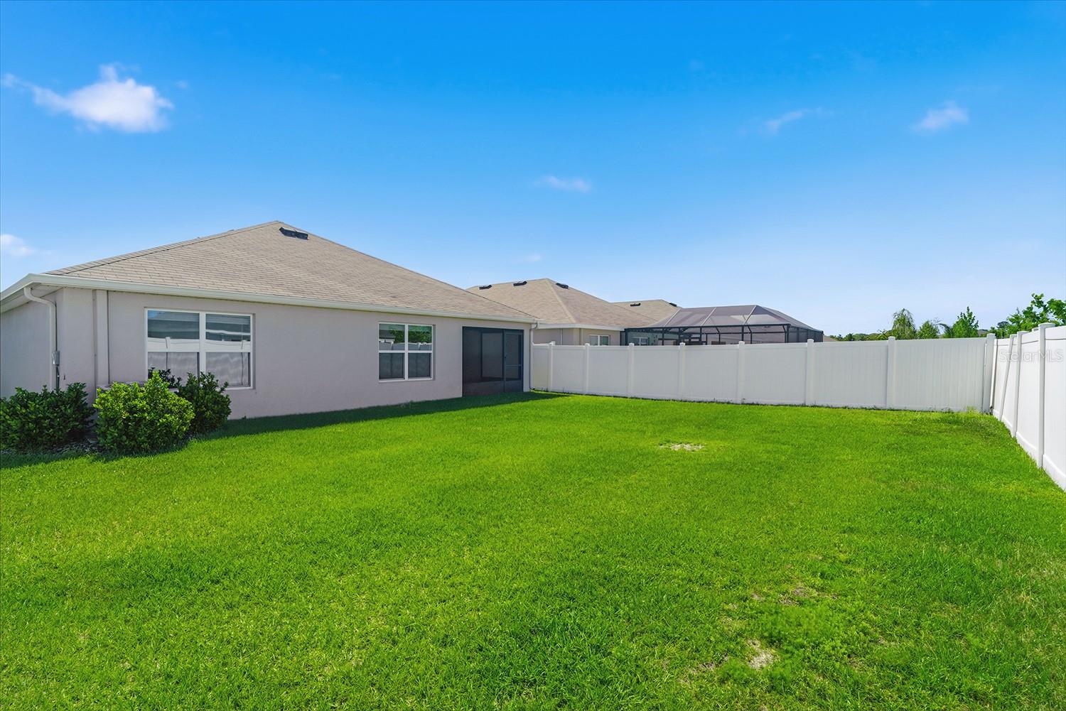 BARRINGTON/STERLING HILL - Residential Lease