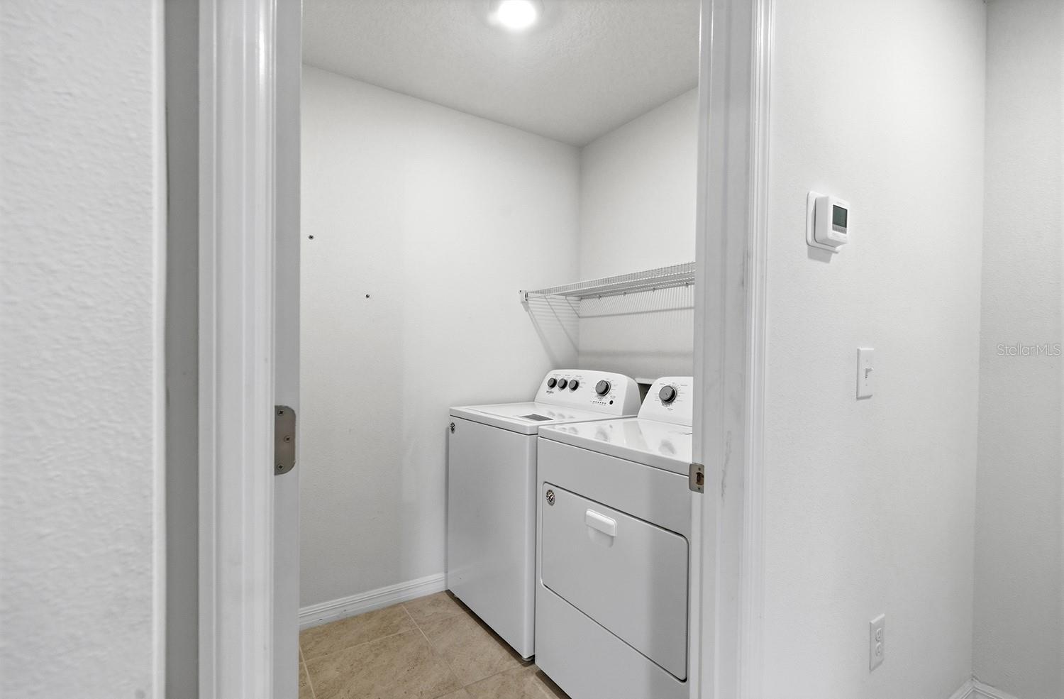 BARRINGTON/STERLING HILL - Residential Lease