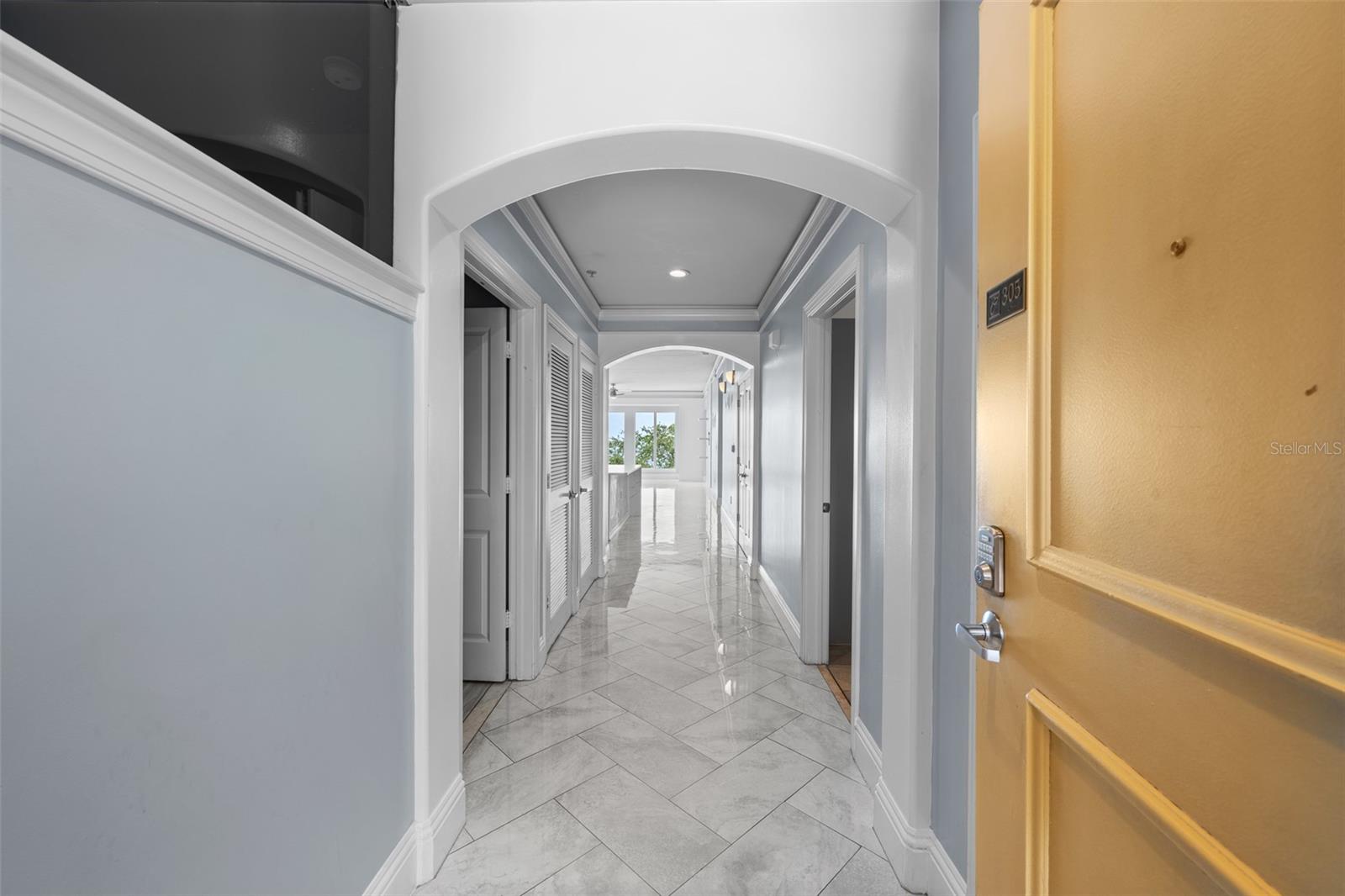 509 W BAY STREET 305
