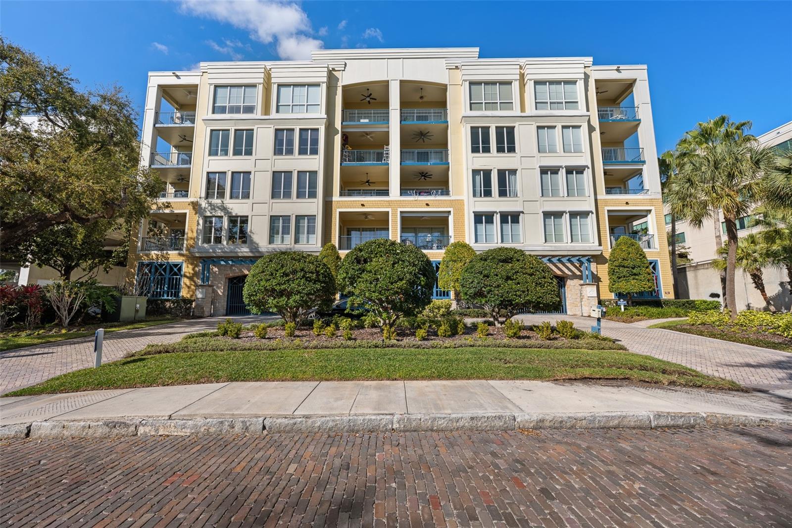 509 W BAY STREET 305