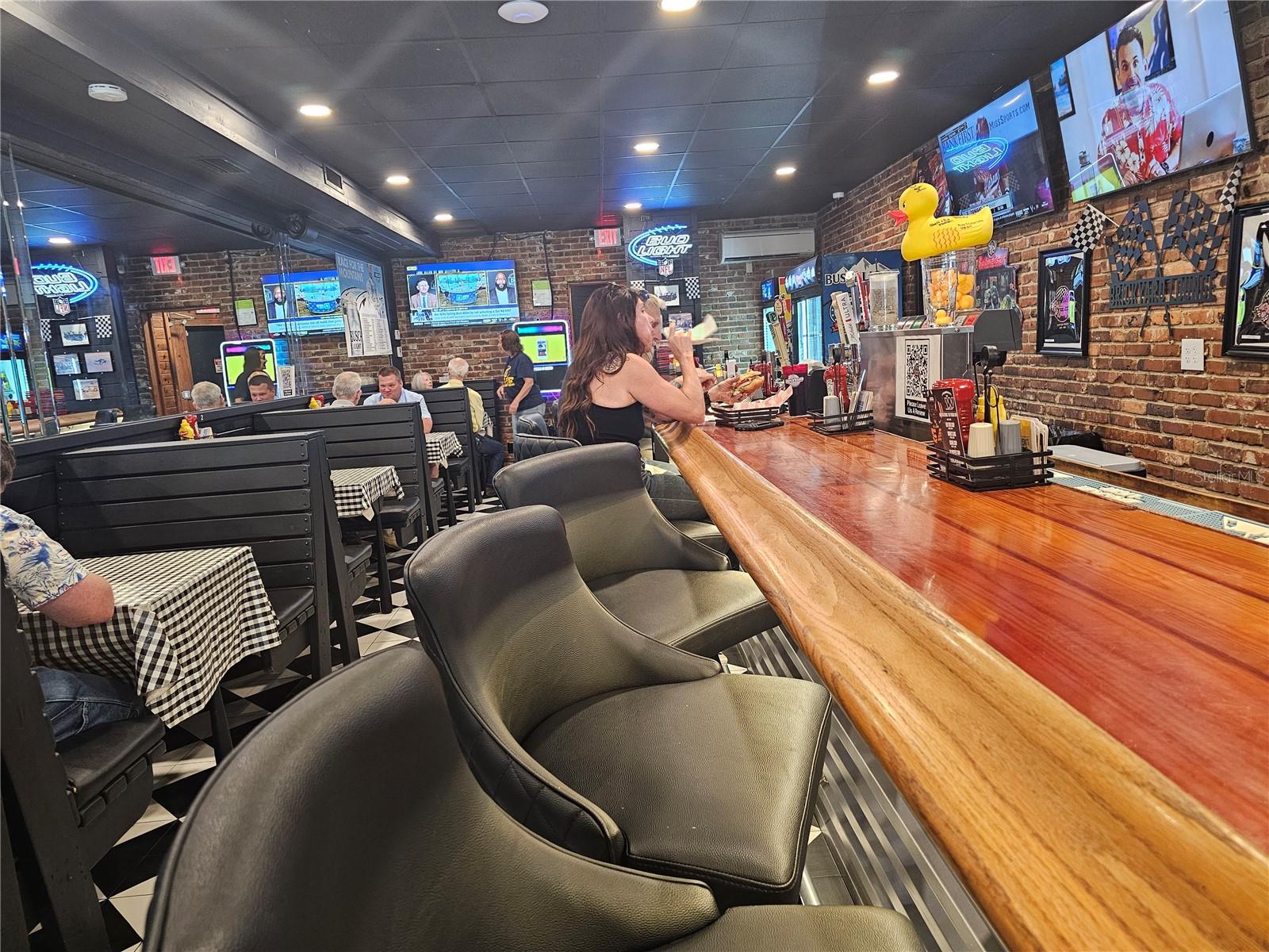 SLOUGH BLK 33 DAYTONA - Commercial Sale