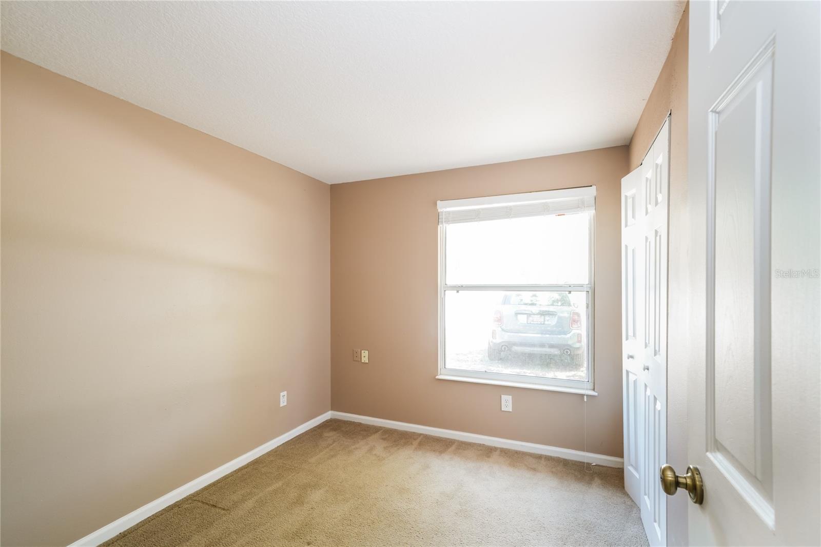 THE GLEN AT RIVER RIDGE - Residential Lease