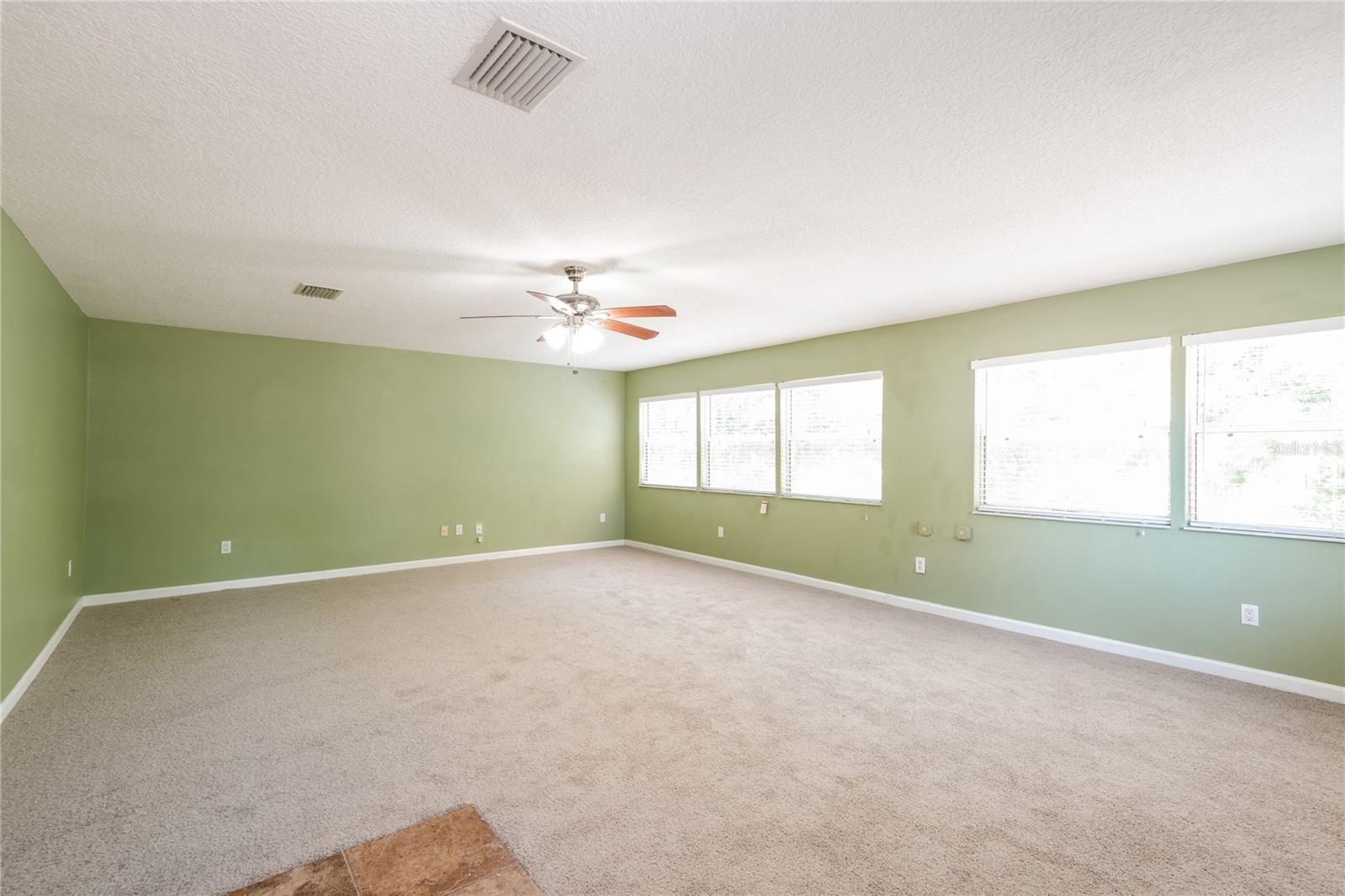 THE GLEN AT RIVER RIDGE - Residential Lease