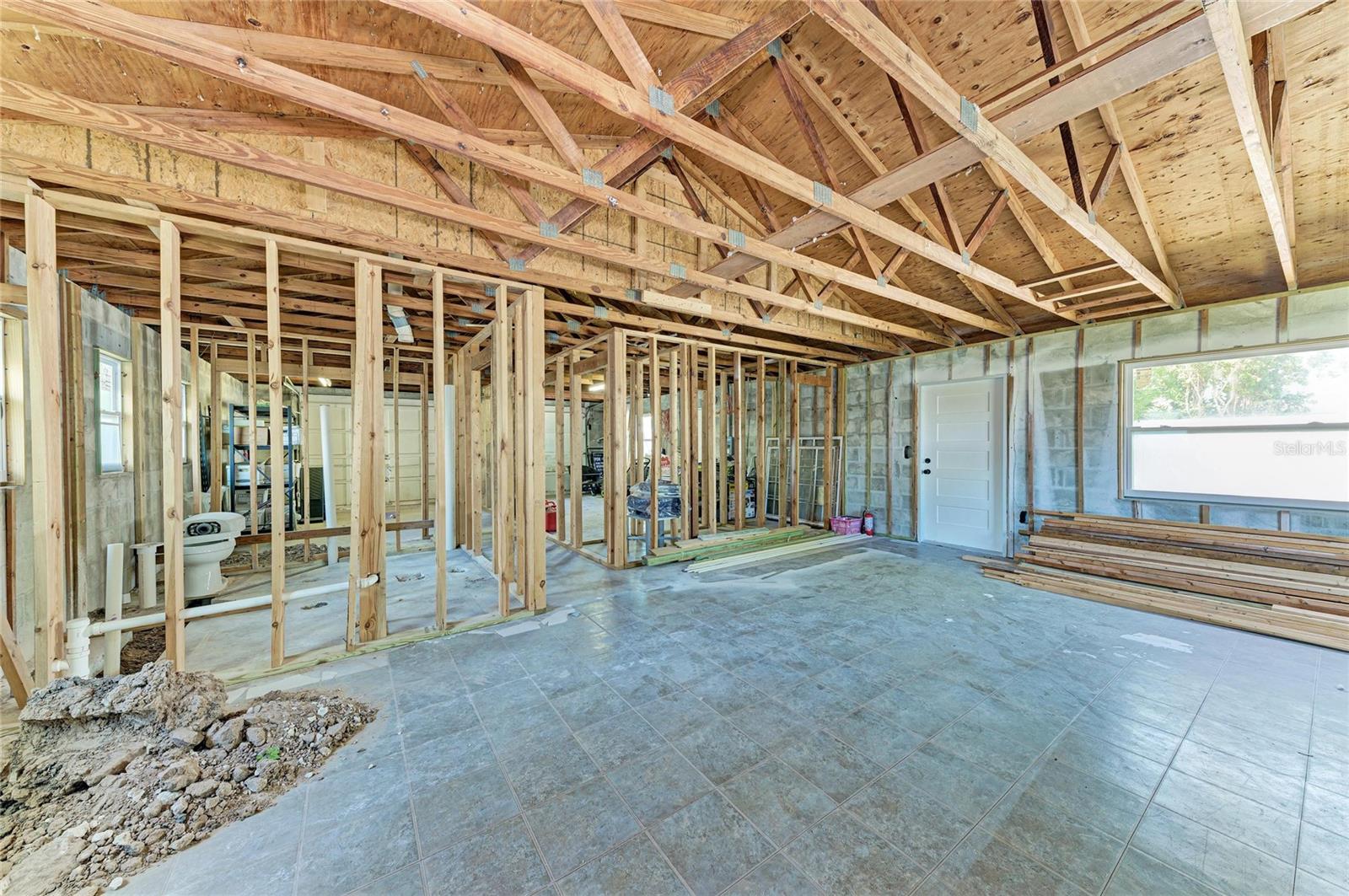 MAGEE PLACE - Residential