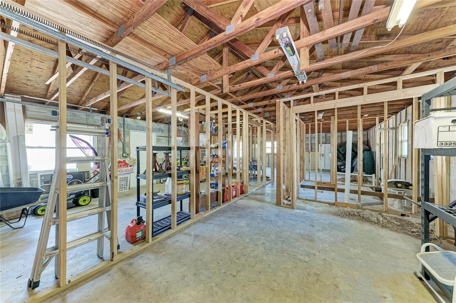 MAGEE PLACE - Residential