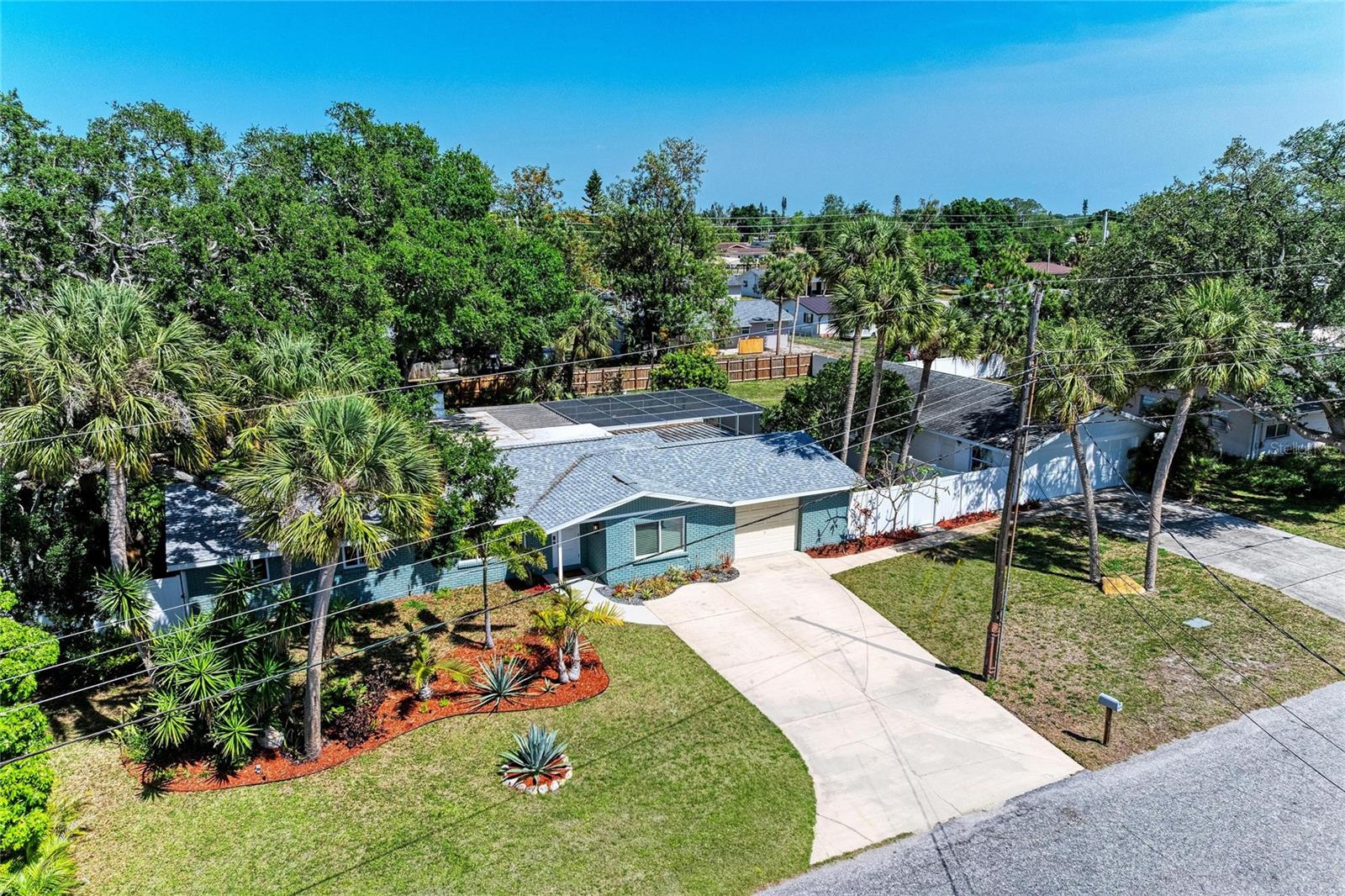 MAGEE PLACE - Residential