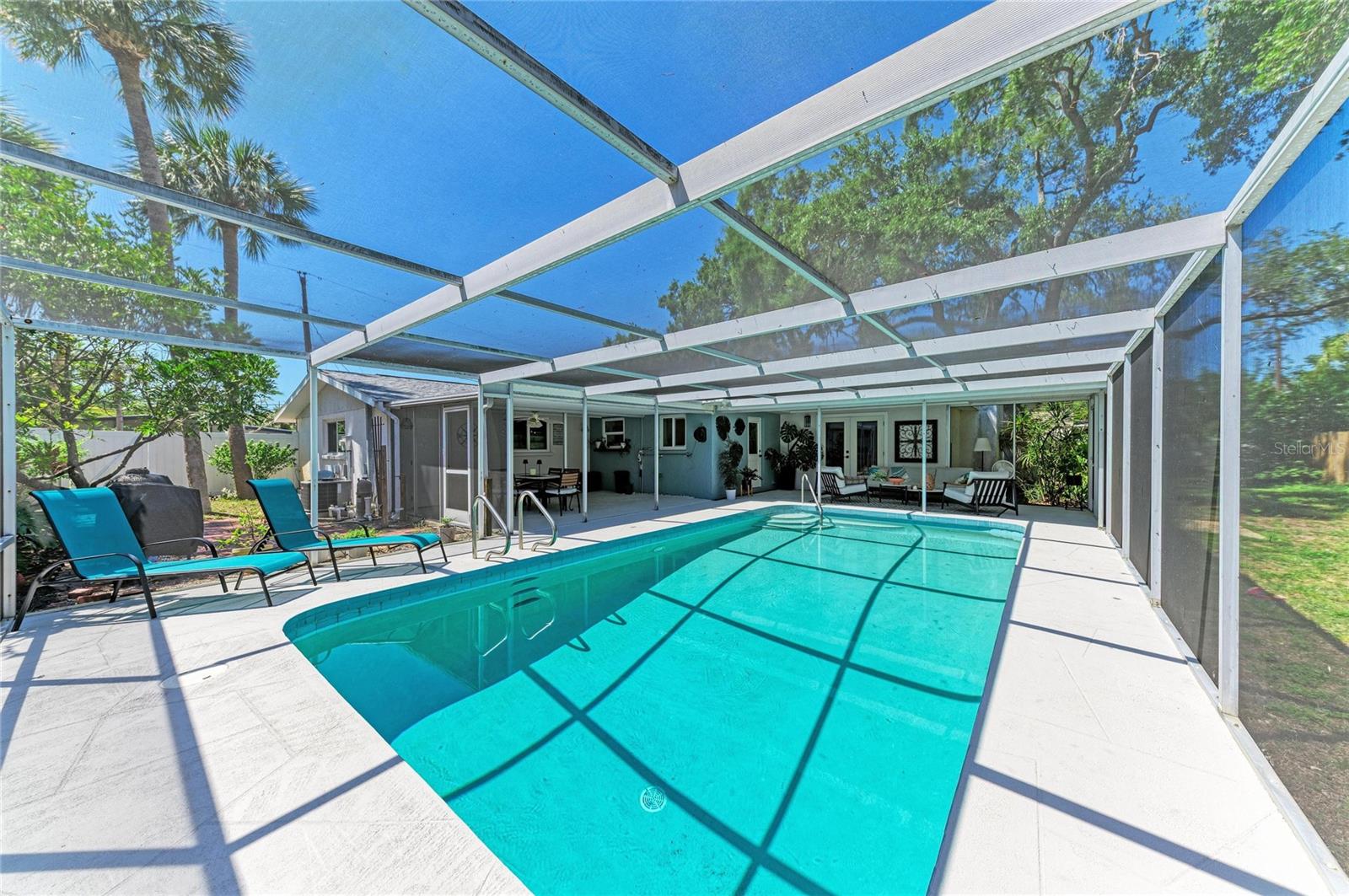 MAGEE PLACE - Residential