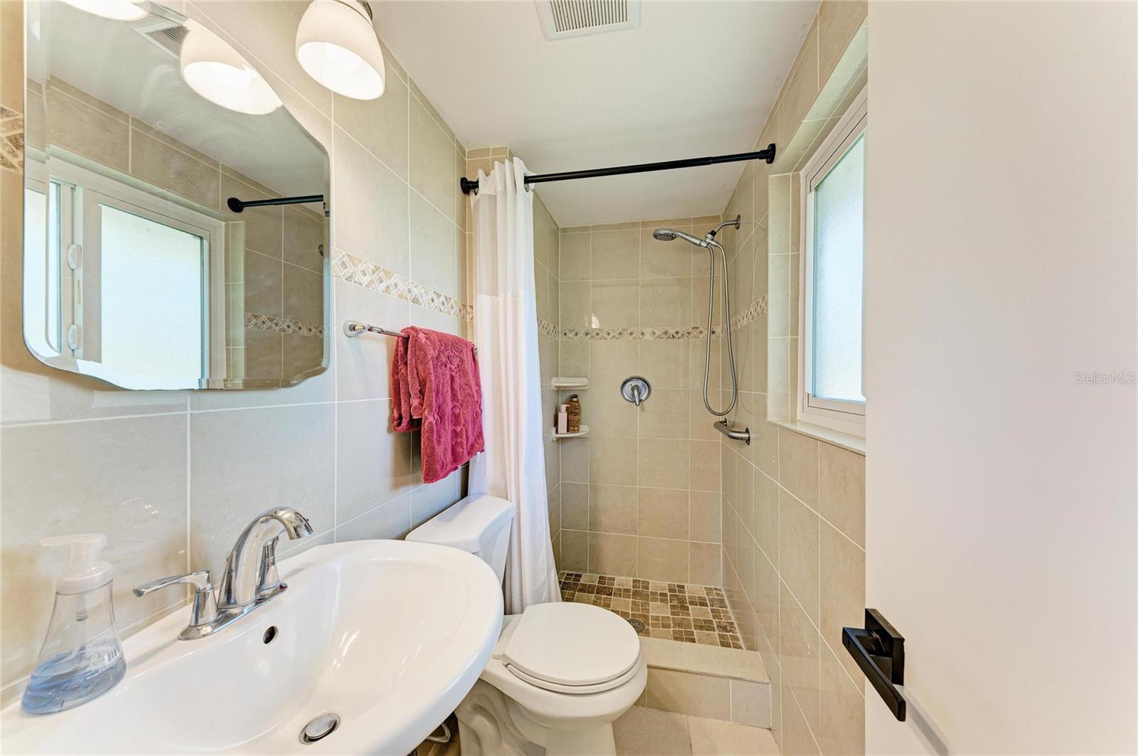 MAGEE PLACE - Residential
