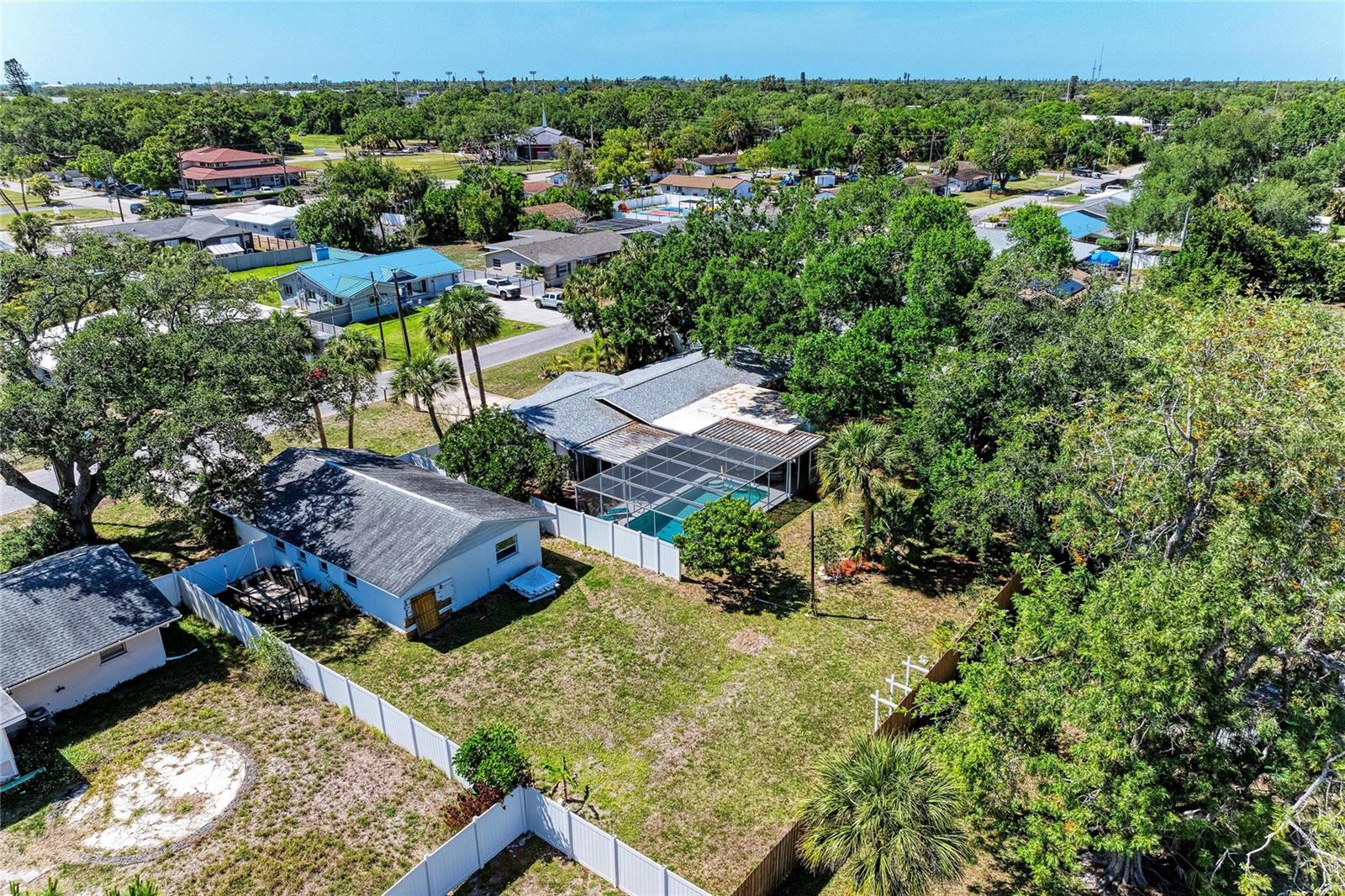 MAGEE PLACE - Residential