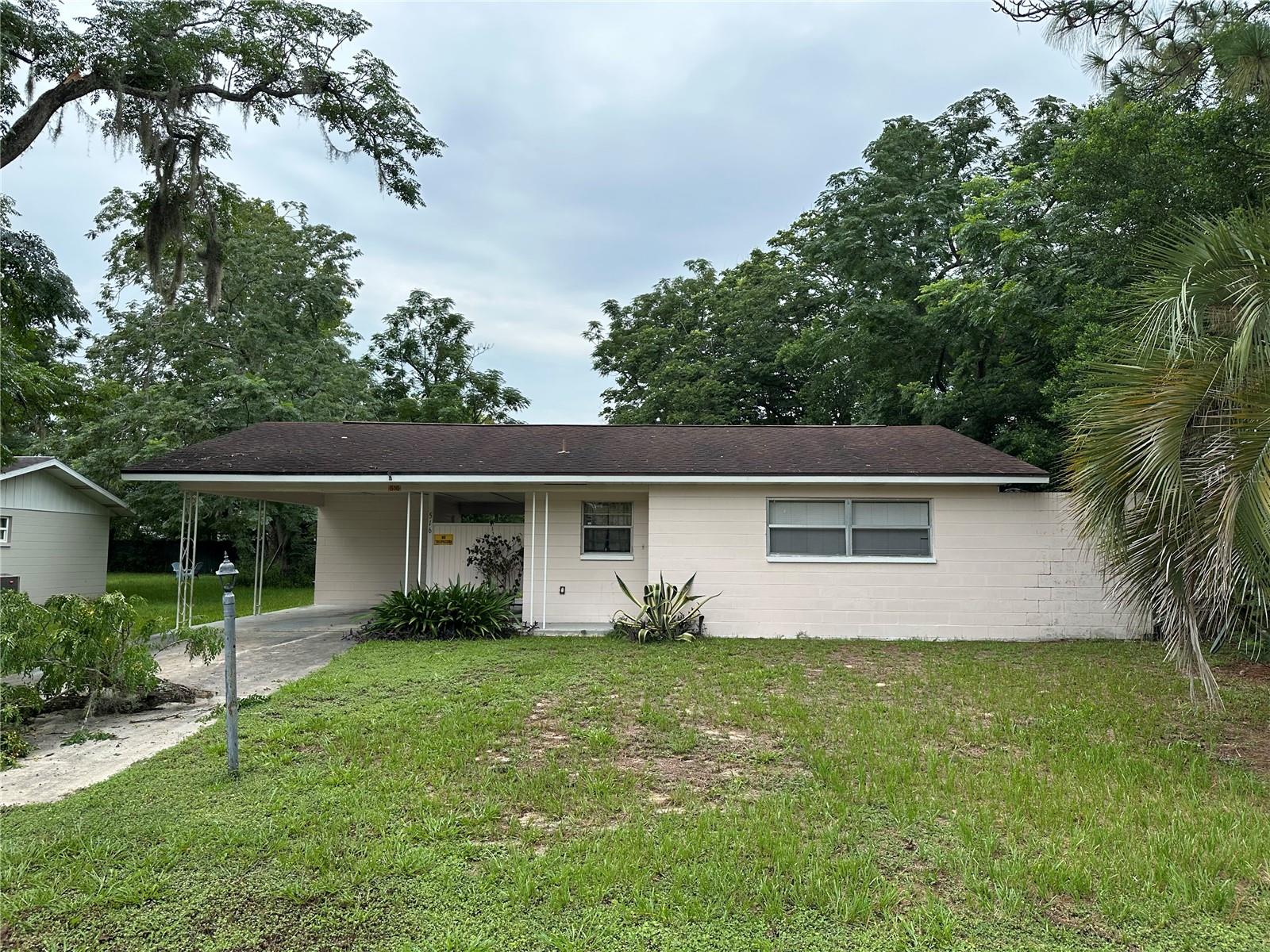 This charming 3 Bedroom/2 Bathroom house is ready for you! Enjoy the comfortable living area with Dine-in Kitchen and a dedicated laundry shed. Bonus! There is additional tool shed perfect for hobbies or extra storage.