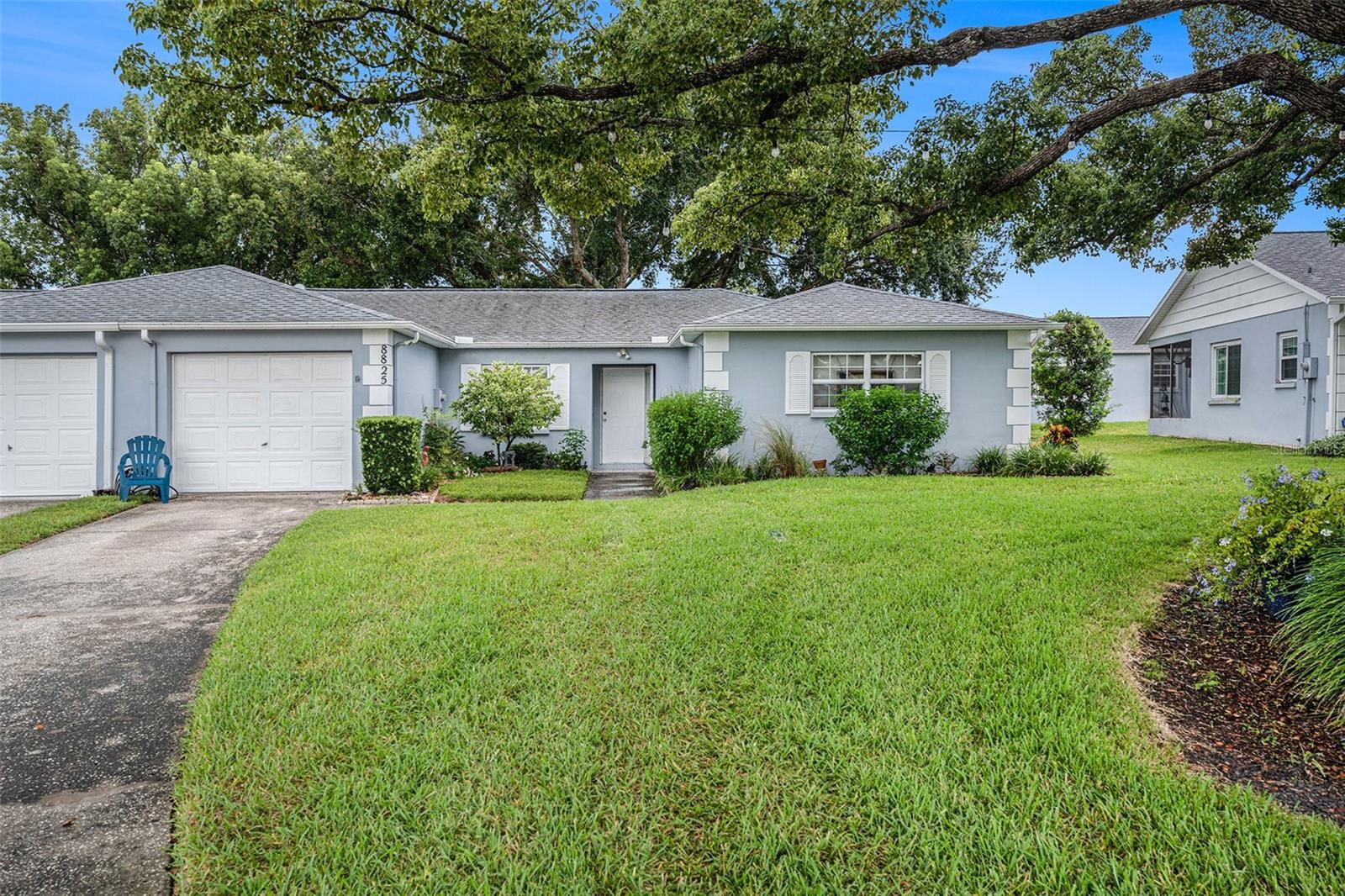 charming 3/2 condo in spring haven phase II build in 1985
roof 2023/ ac 2025/ wh2023/ 1 car garage , 1,333 comfortable living space/ primary seven spring school , HOA; include roof , insurance , internet , phone , cable . this home is closer to school , shipping center , gas station