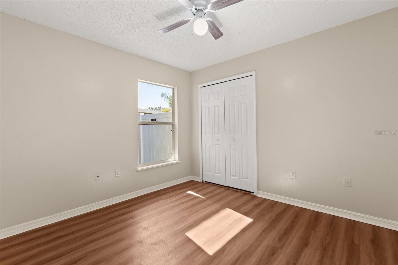 CHAPMAN LAKES - Residential