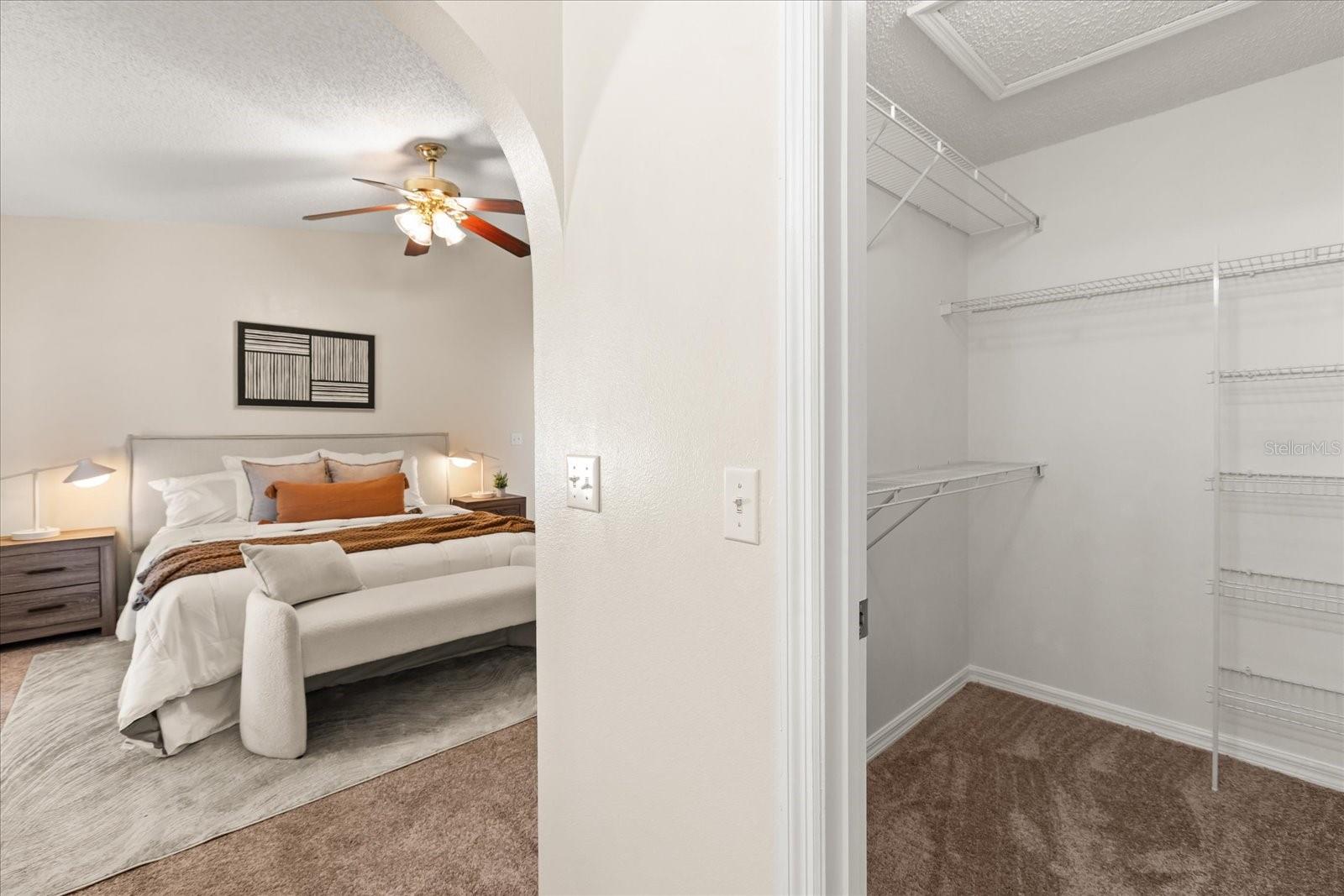 CHAPMAN LAKES - Residential