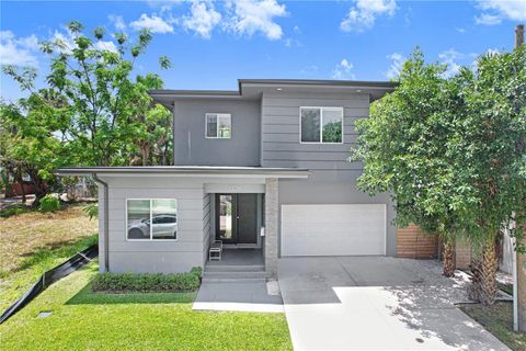 Photo of 1326 W Fig Street, Tampa, FL 33606 (MLS # TB8506667)