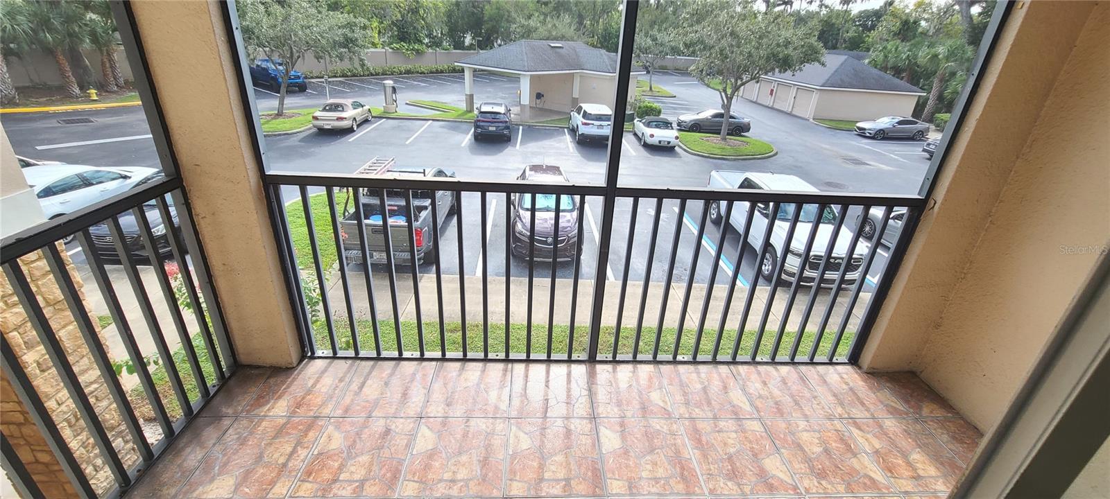 VILLAGGIO ON LAKES - Residential