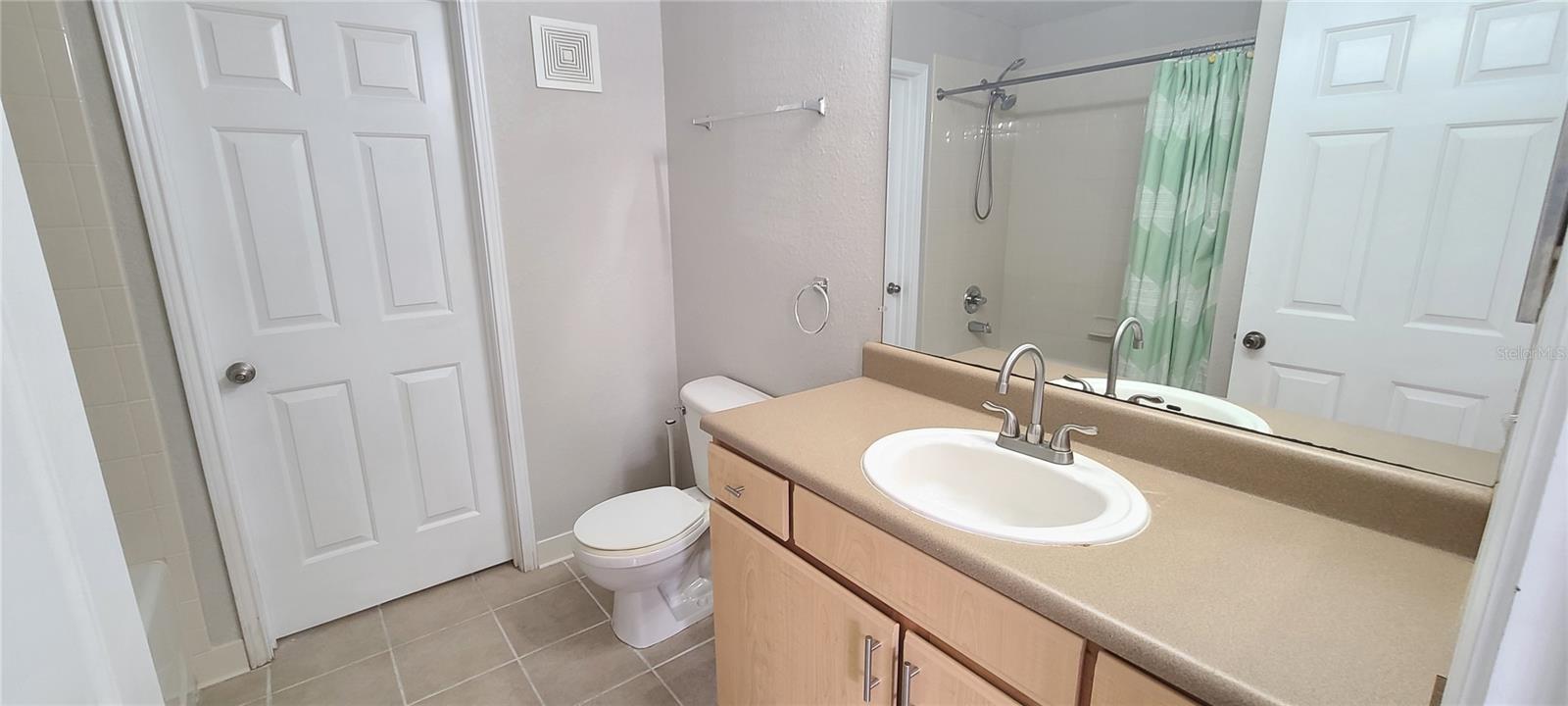 VILLAGGIO ON LAKES - Residential