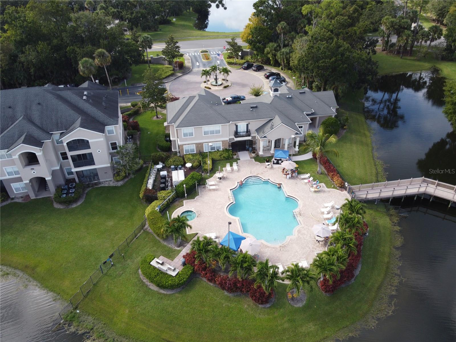 VILLAGGIO ON LAKES - Residential