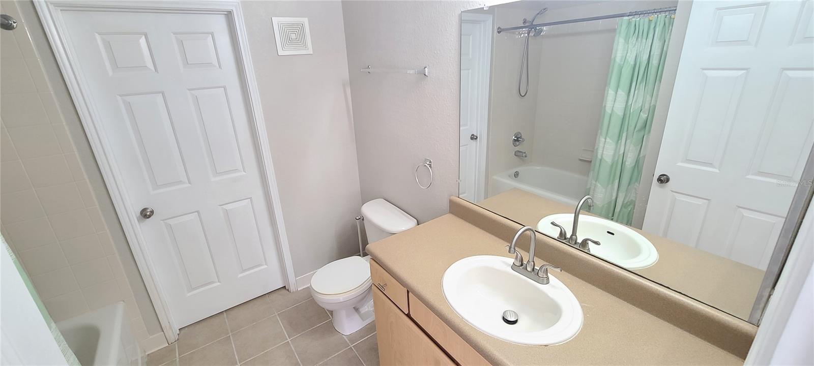 VILLAGGIO ON LAKES - Residential