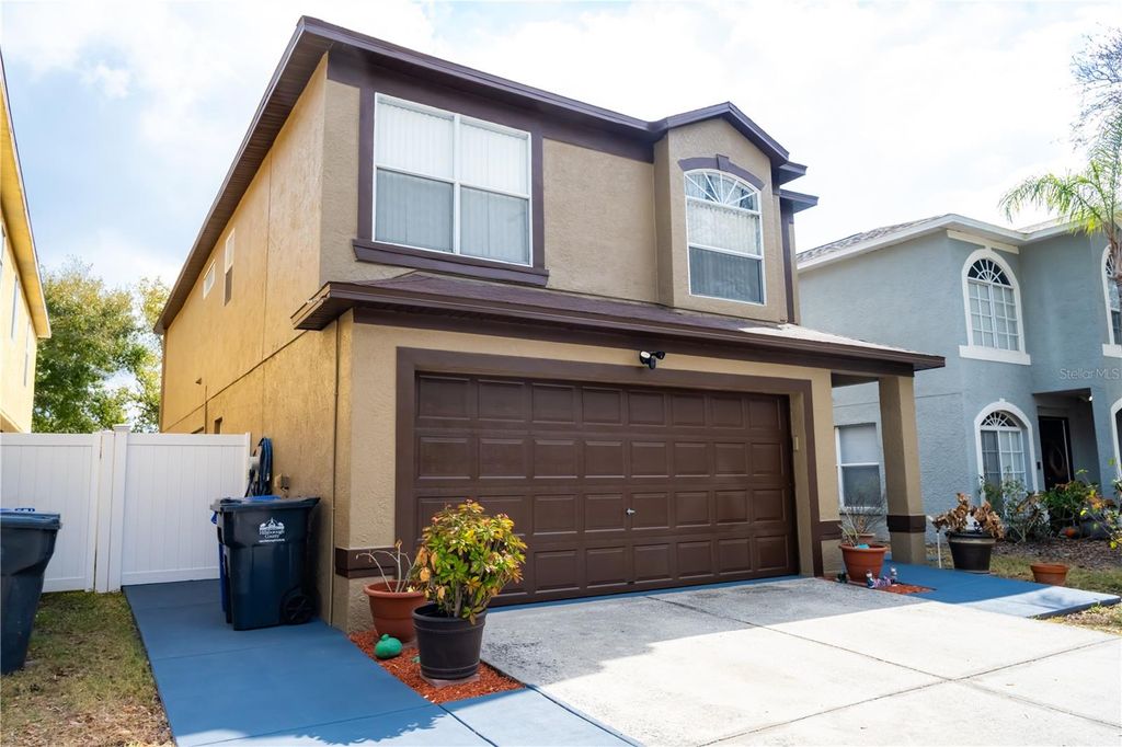 Photo of 716 Burlwood Street, Brandon, FL 33511 (MLS # L4959421)