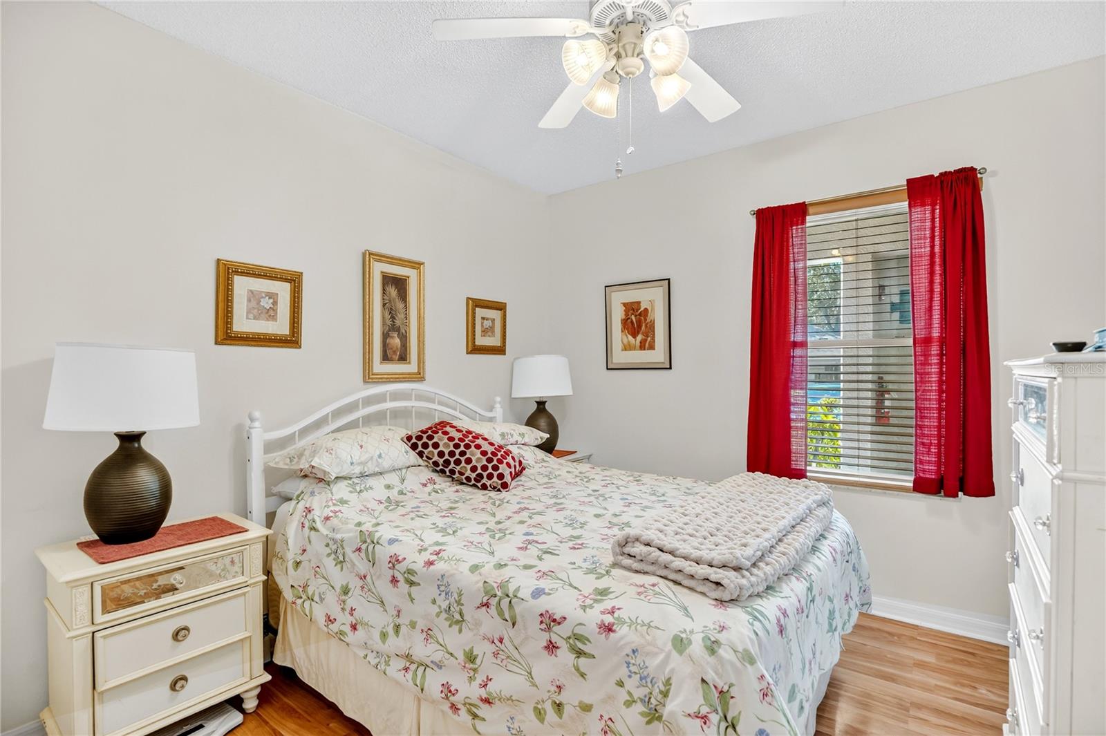 CRANES ROOST CONDO - Residential