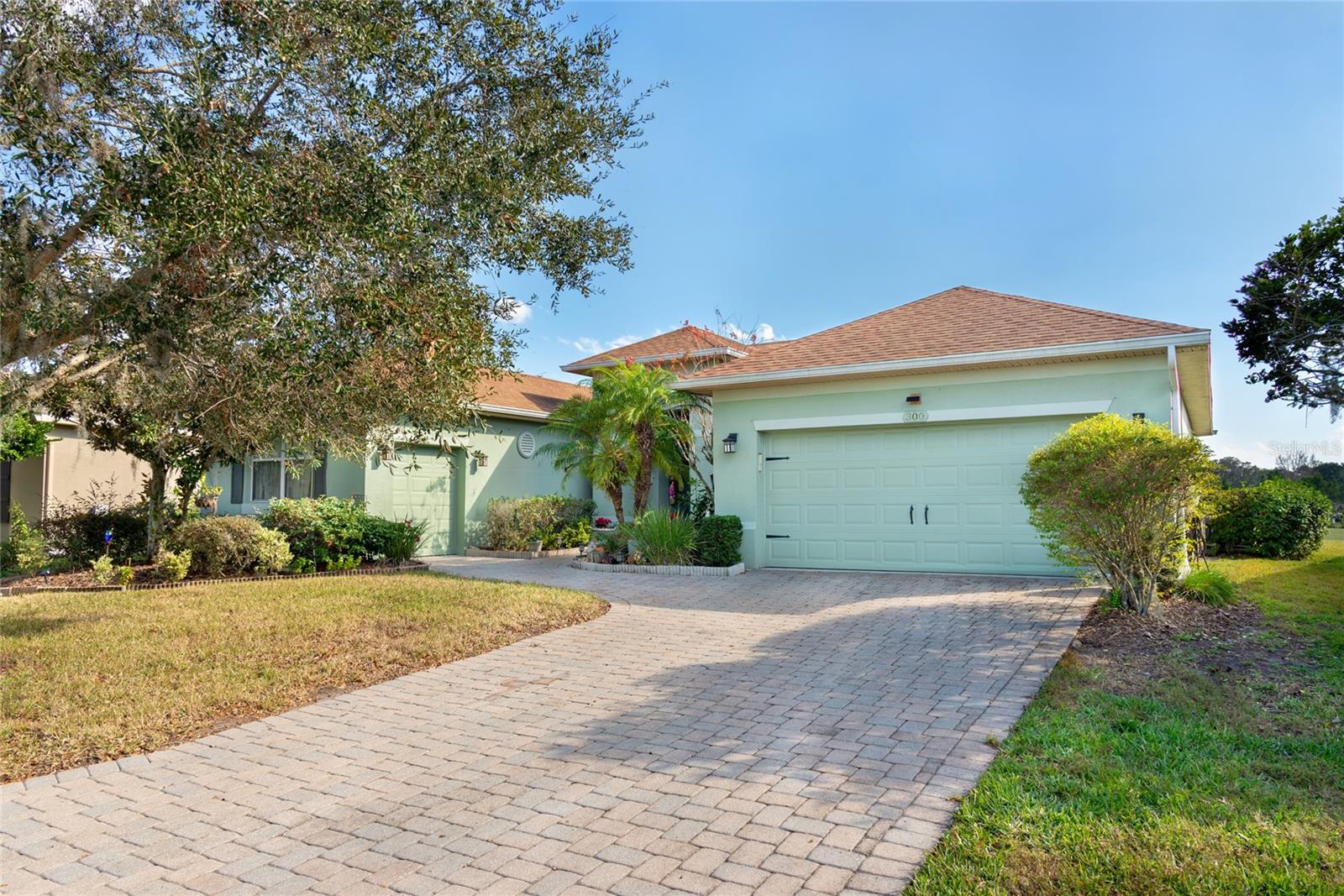 300 SORRENTO ROAD