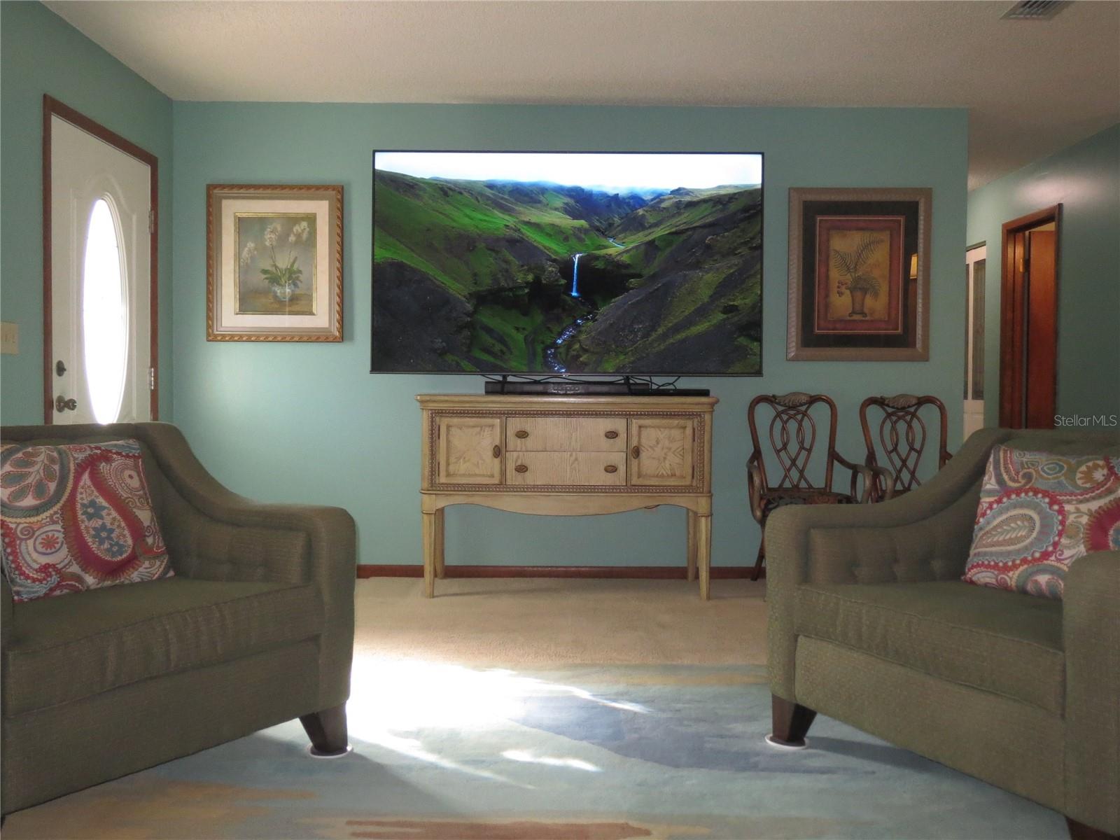 PALM CAY - Residential